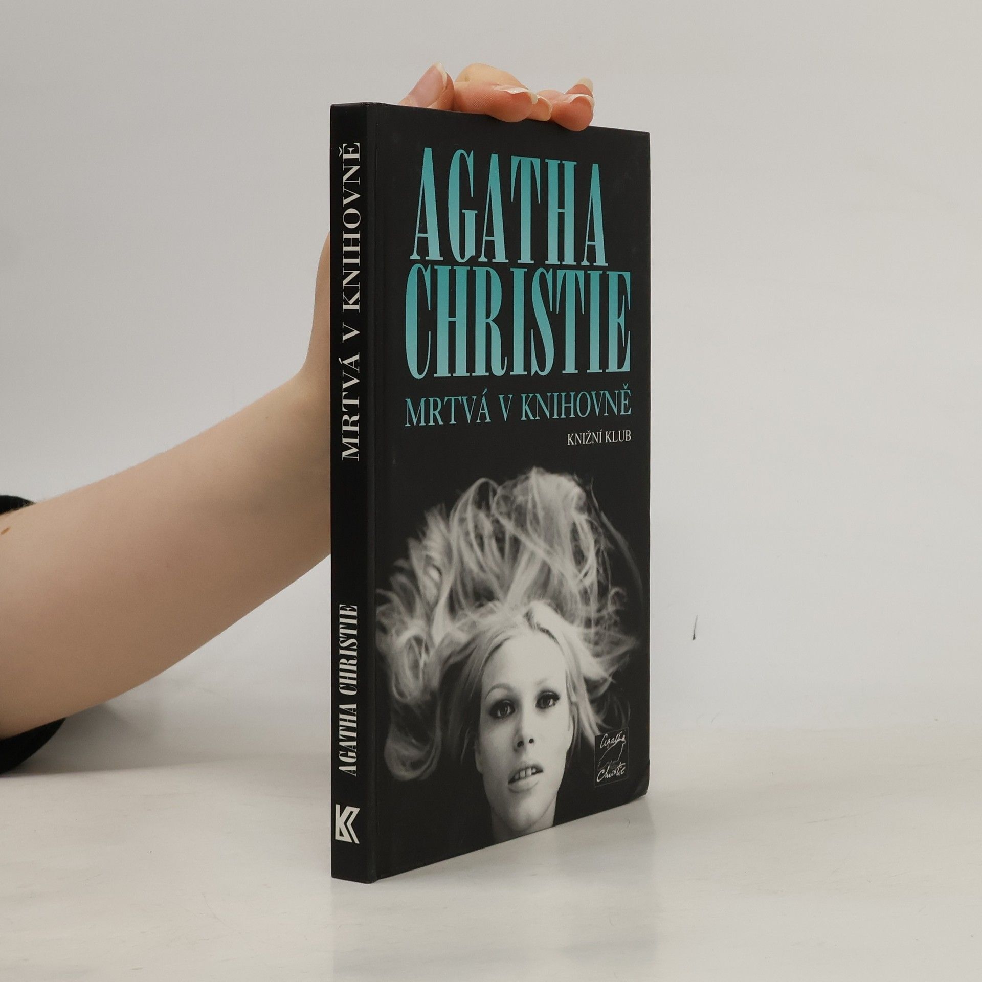 Agatha Christie Mrtvá v knihovně
