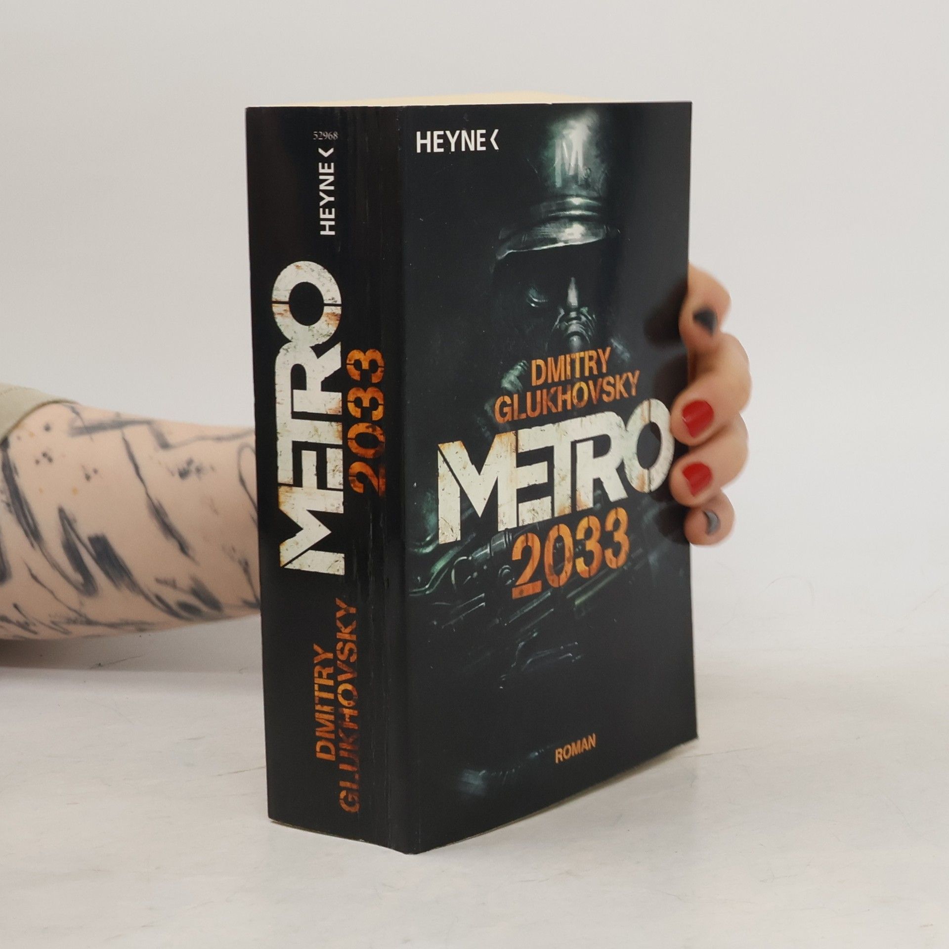 Dmitry Glukhovsky Metro 2033