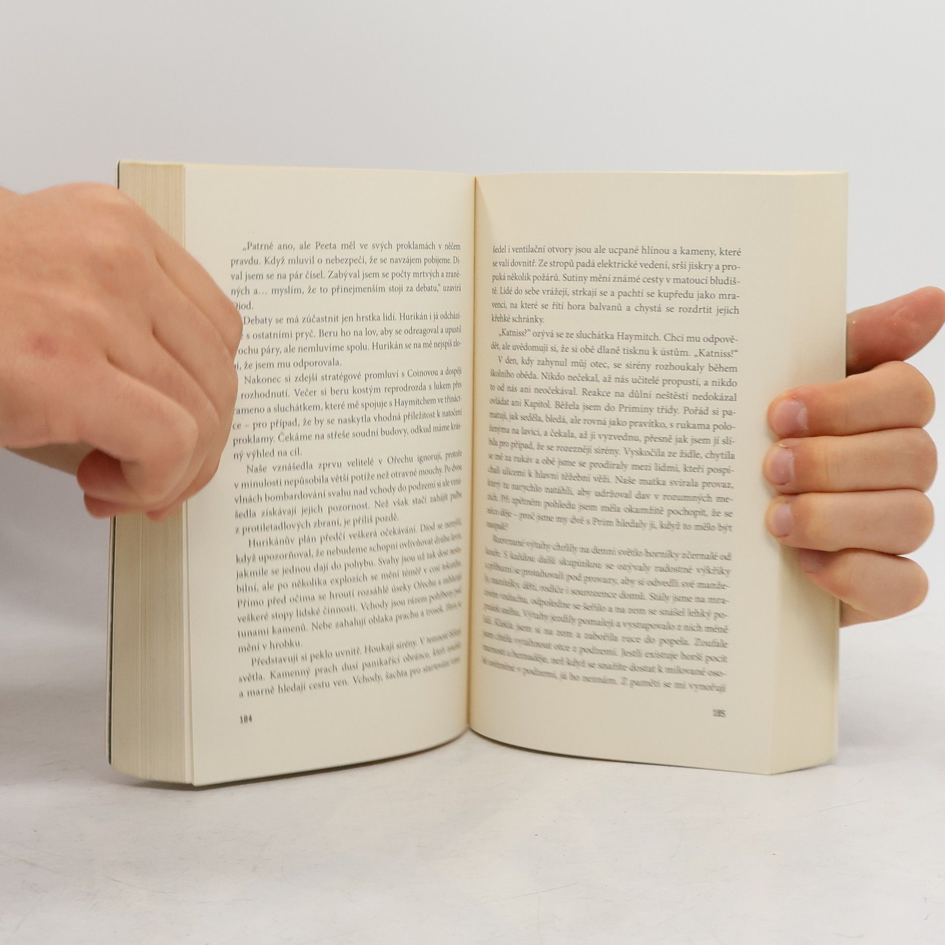 Suzanne Collins Hunger Games 1-3