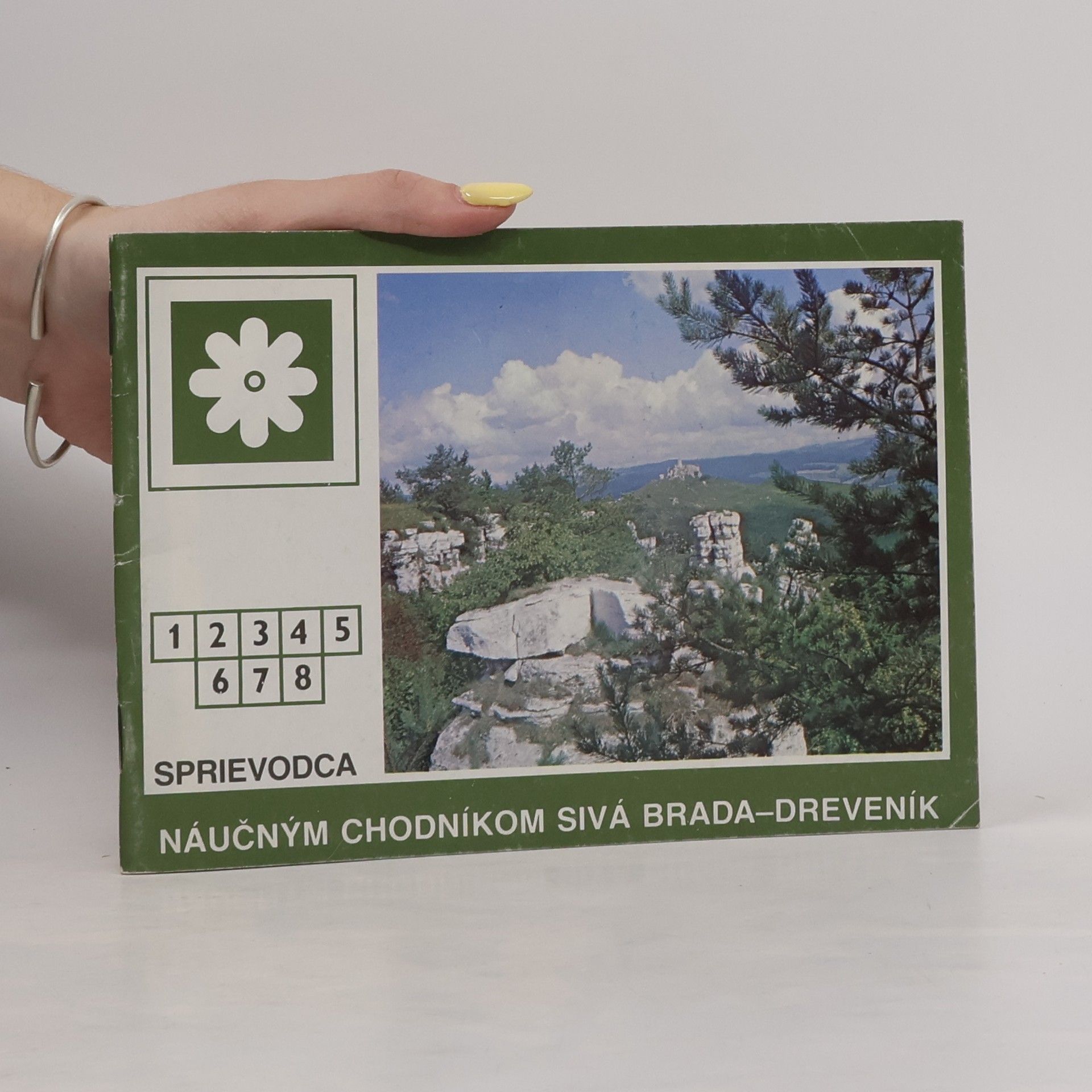 Collectif d'auteurs Sprievodca náučným chodníkom Sivá Brada – Dreveník