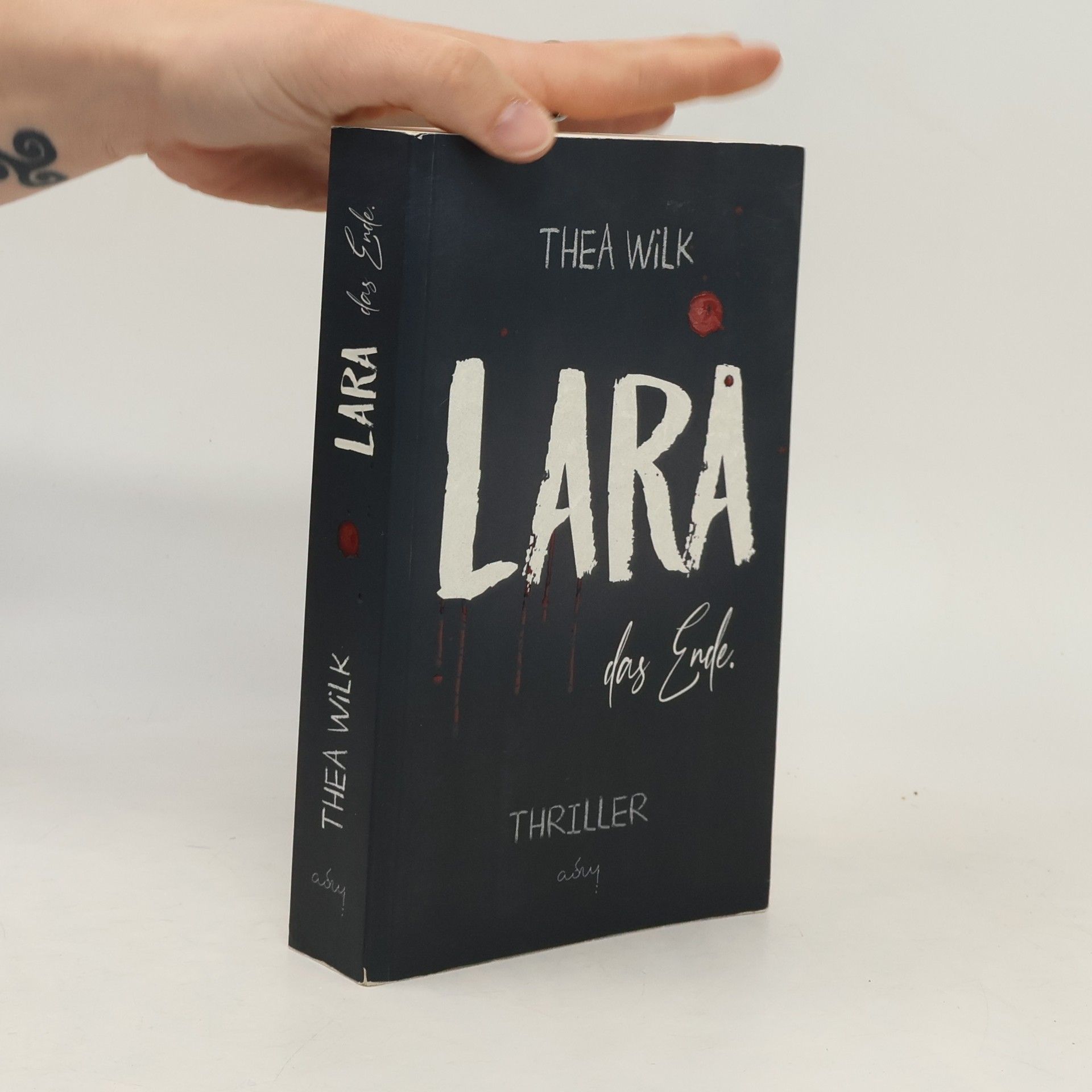 Thea WiLK LARA. das Ende.