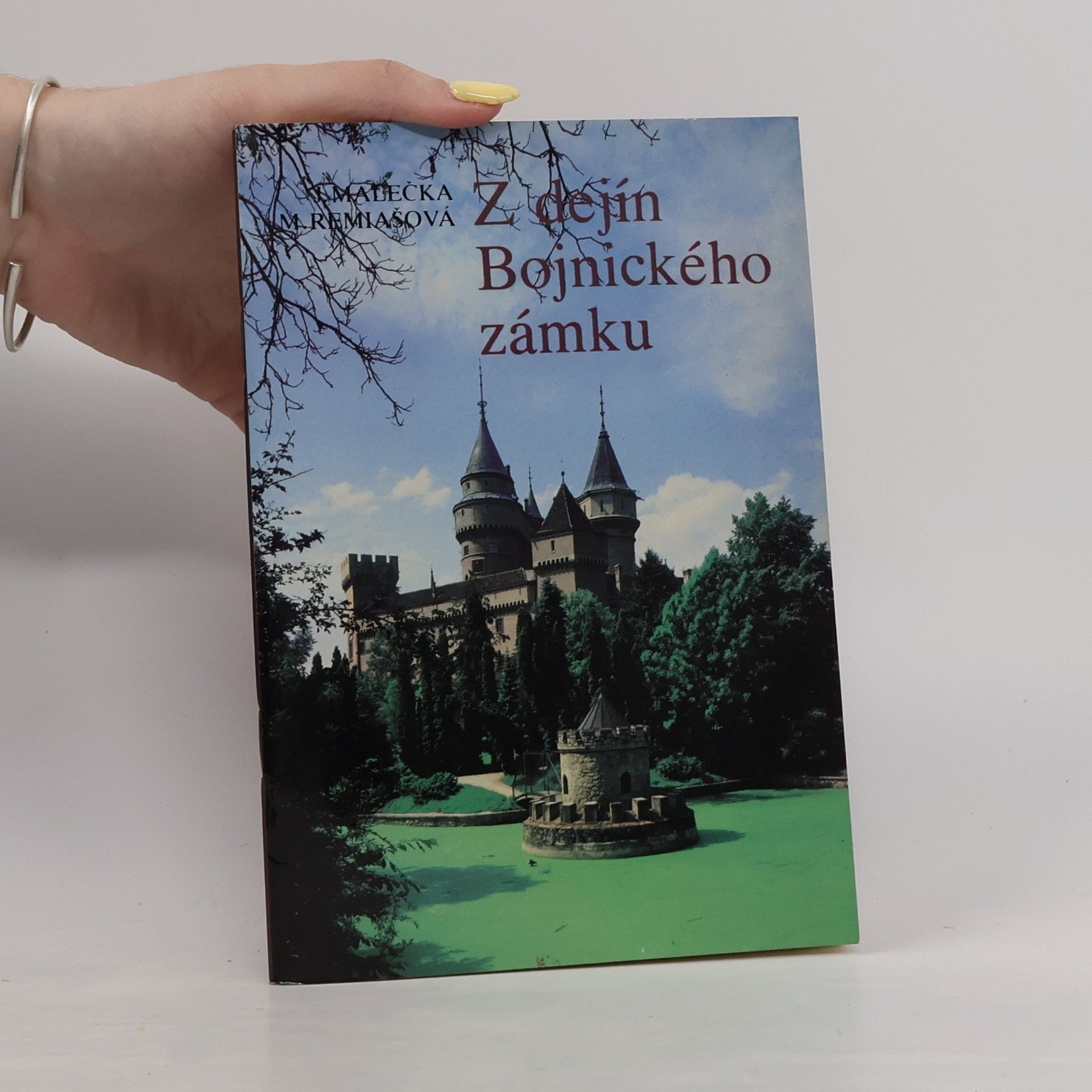 Autorenkollektiv Z dejín Bojnického zámku