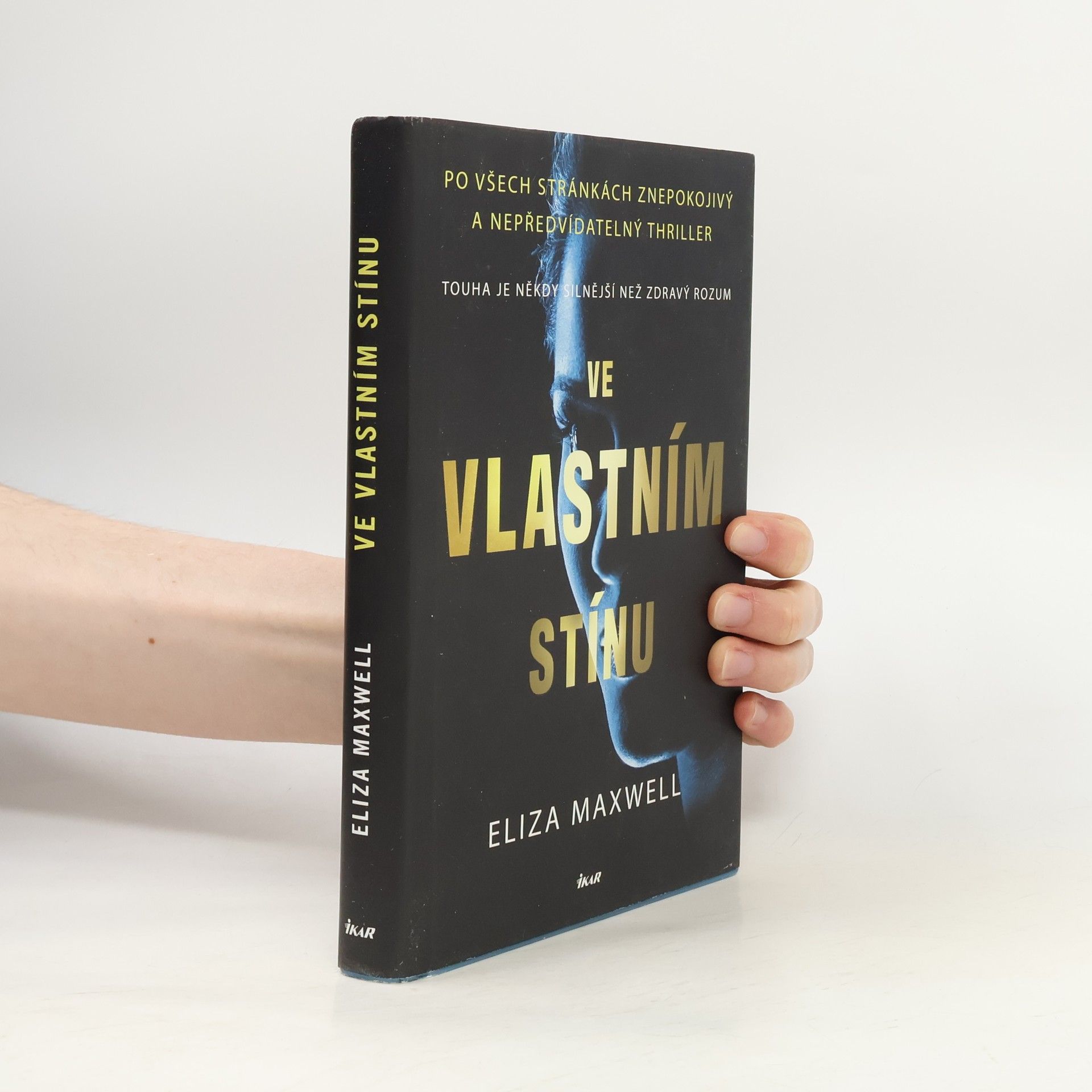 Eliza Maxwell Ve vlastním stínu