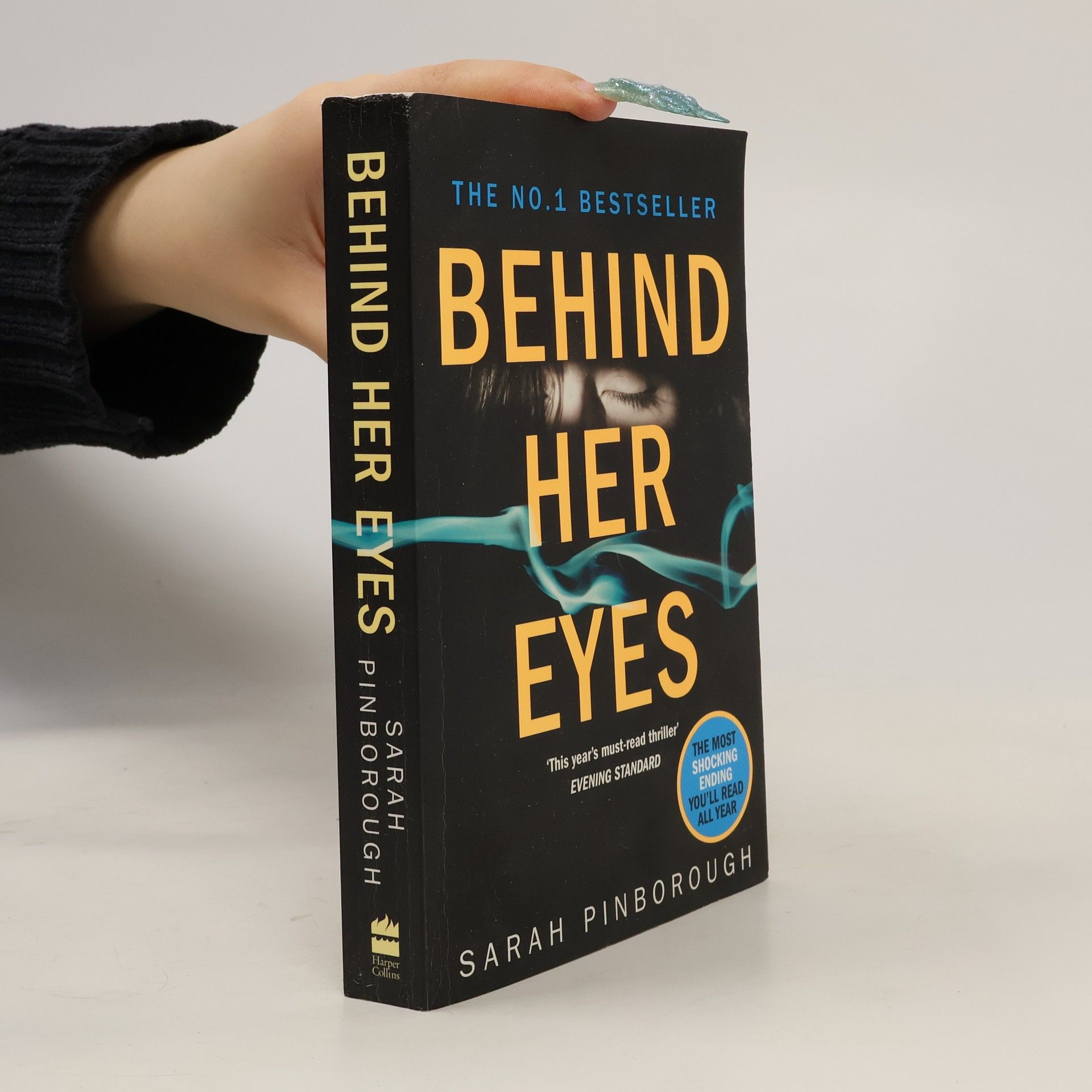 Sarah Pinborough Behind her eyes