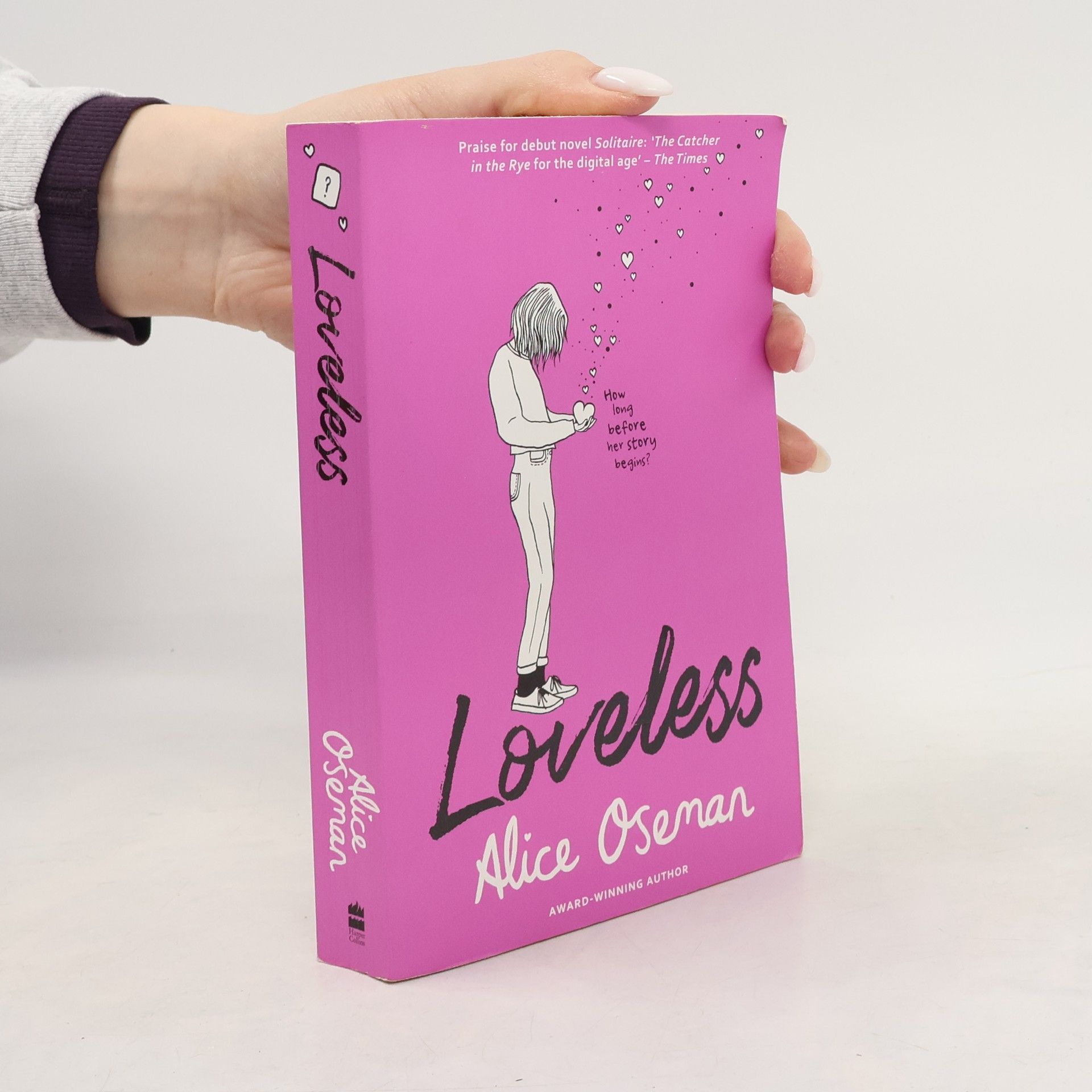 Alice Oseman Loveless