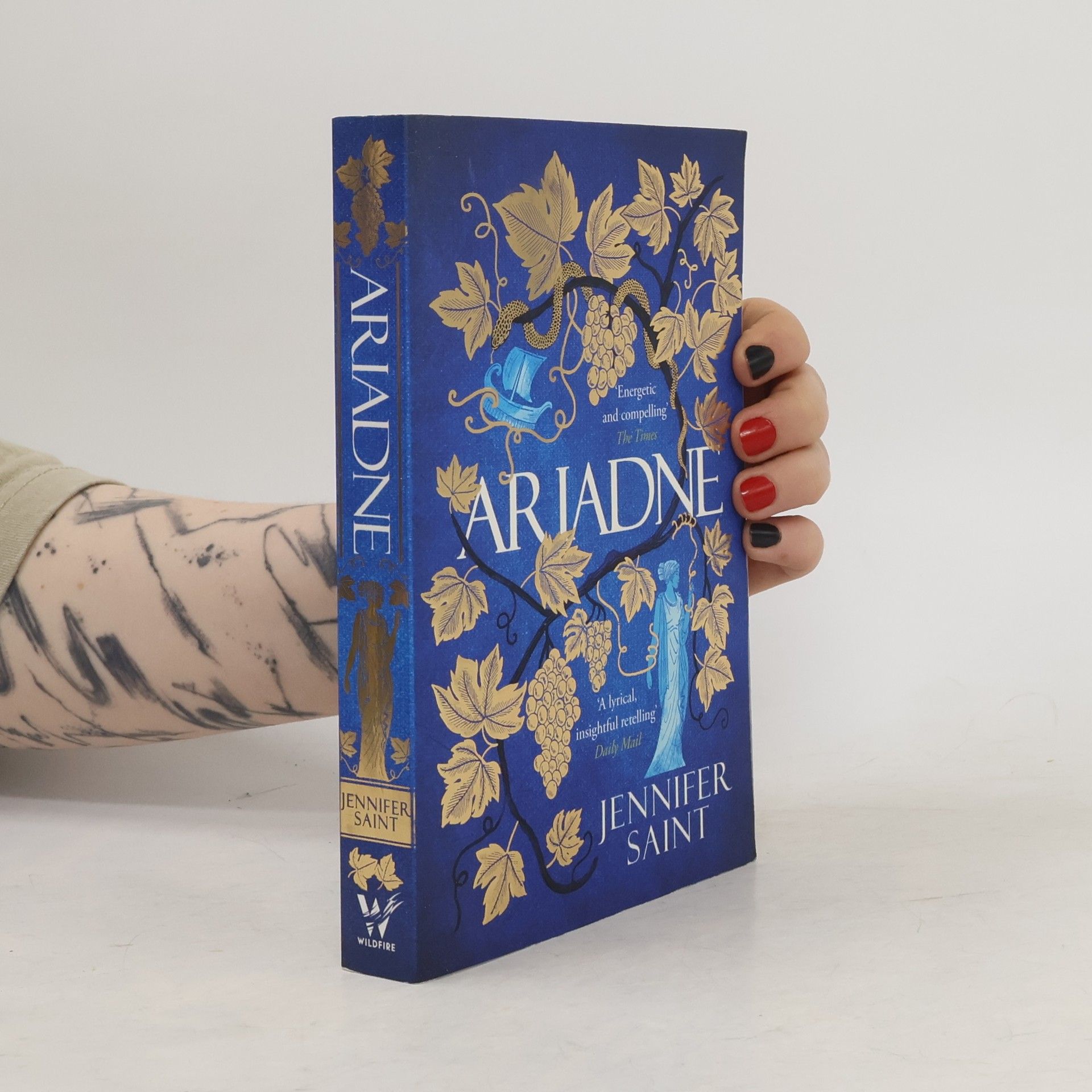 Jennifer Saint Ariadne
