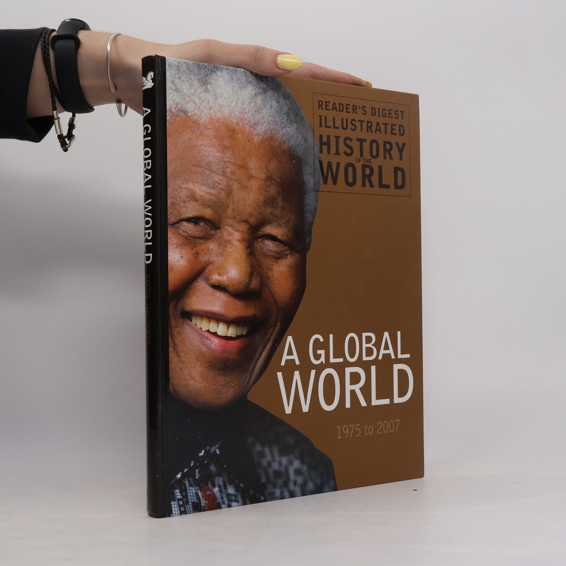 Various authors A Global World 1975 To 2007