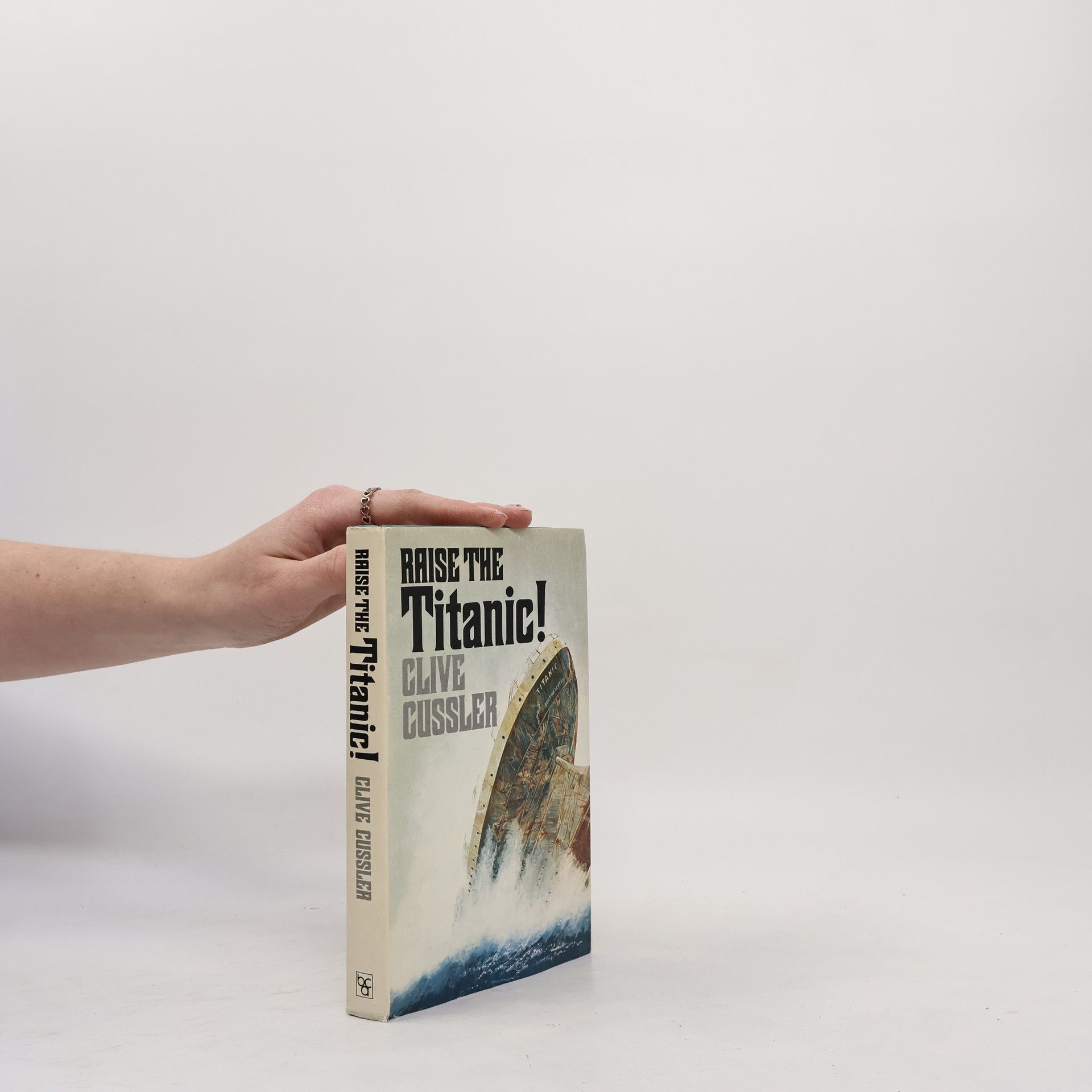 Clive Cussler Raise the 'Titanic'