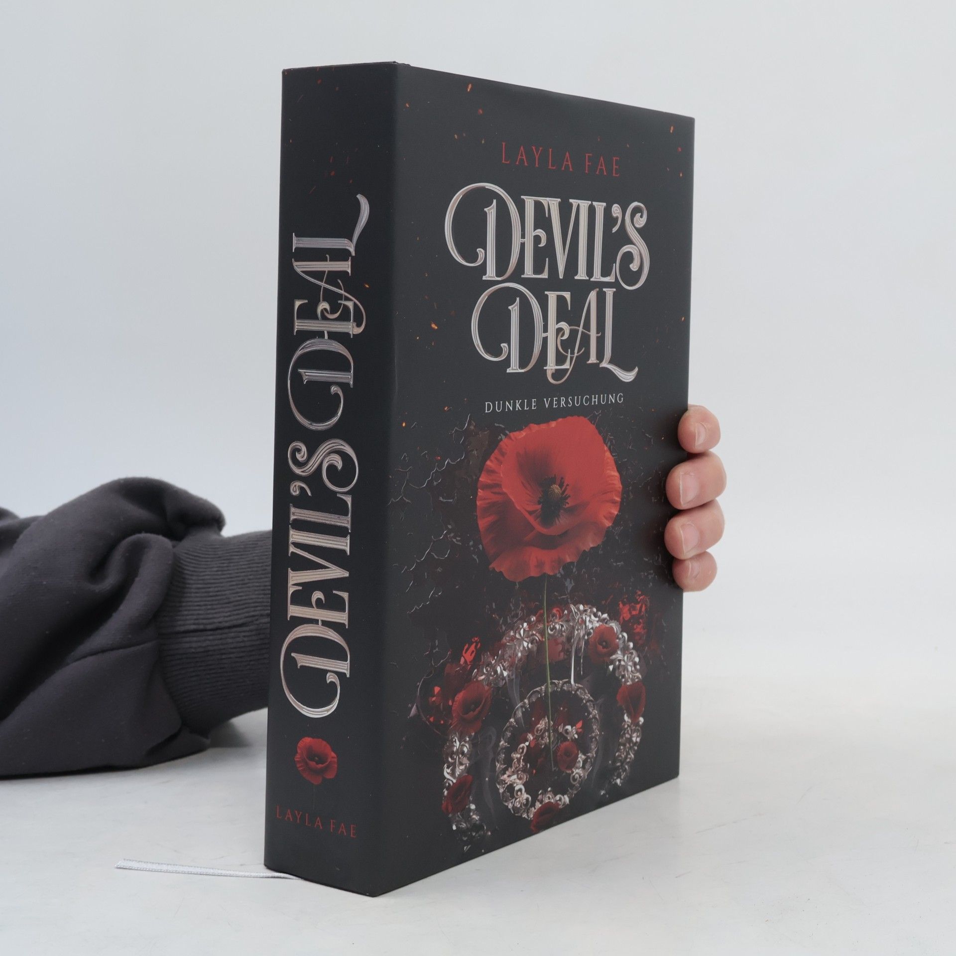 Layla Fae Devil's Deal