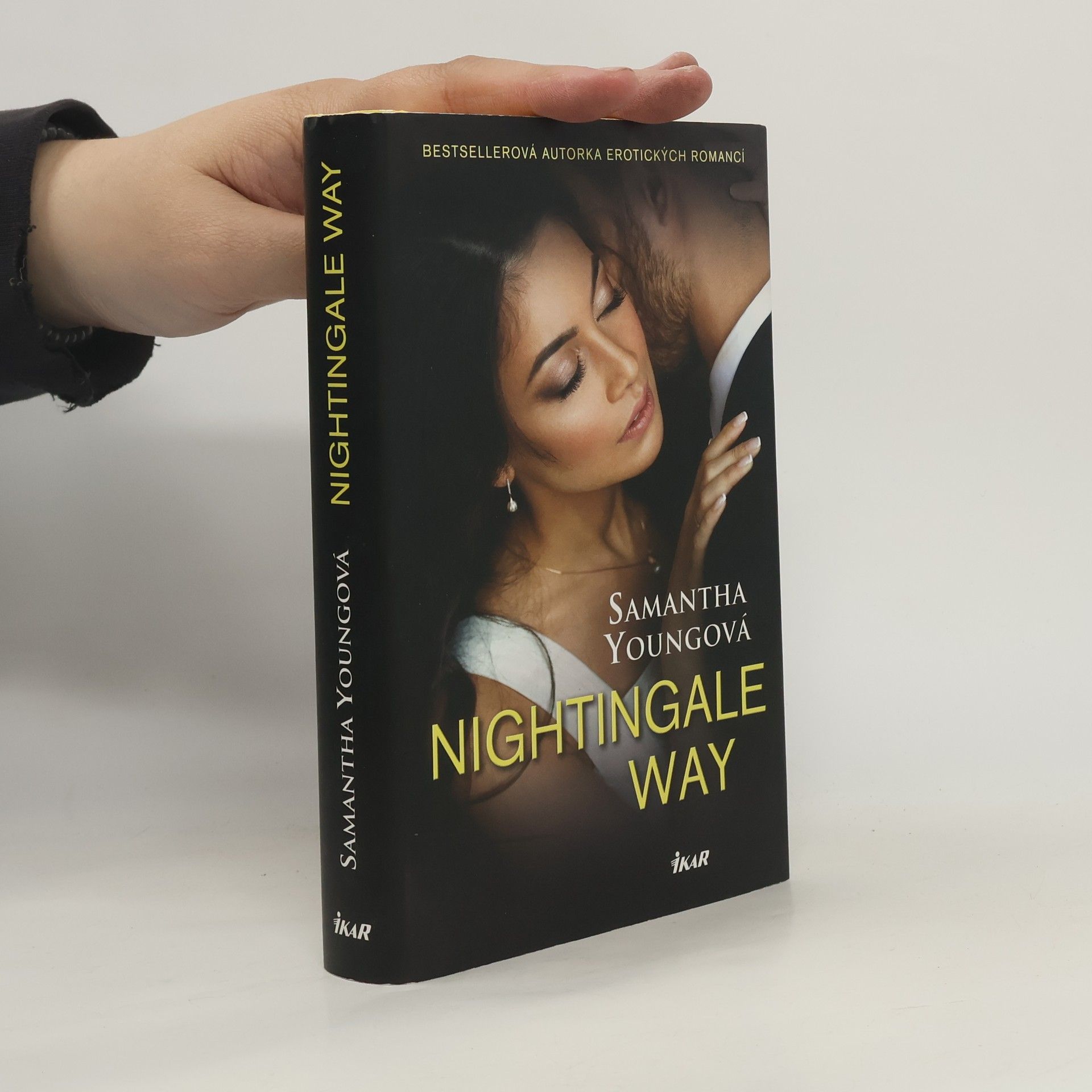 Samantha Young Nightingale Way