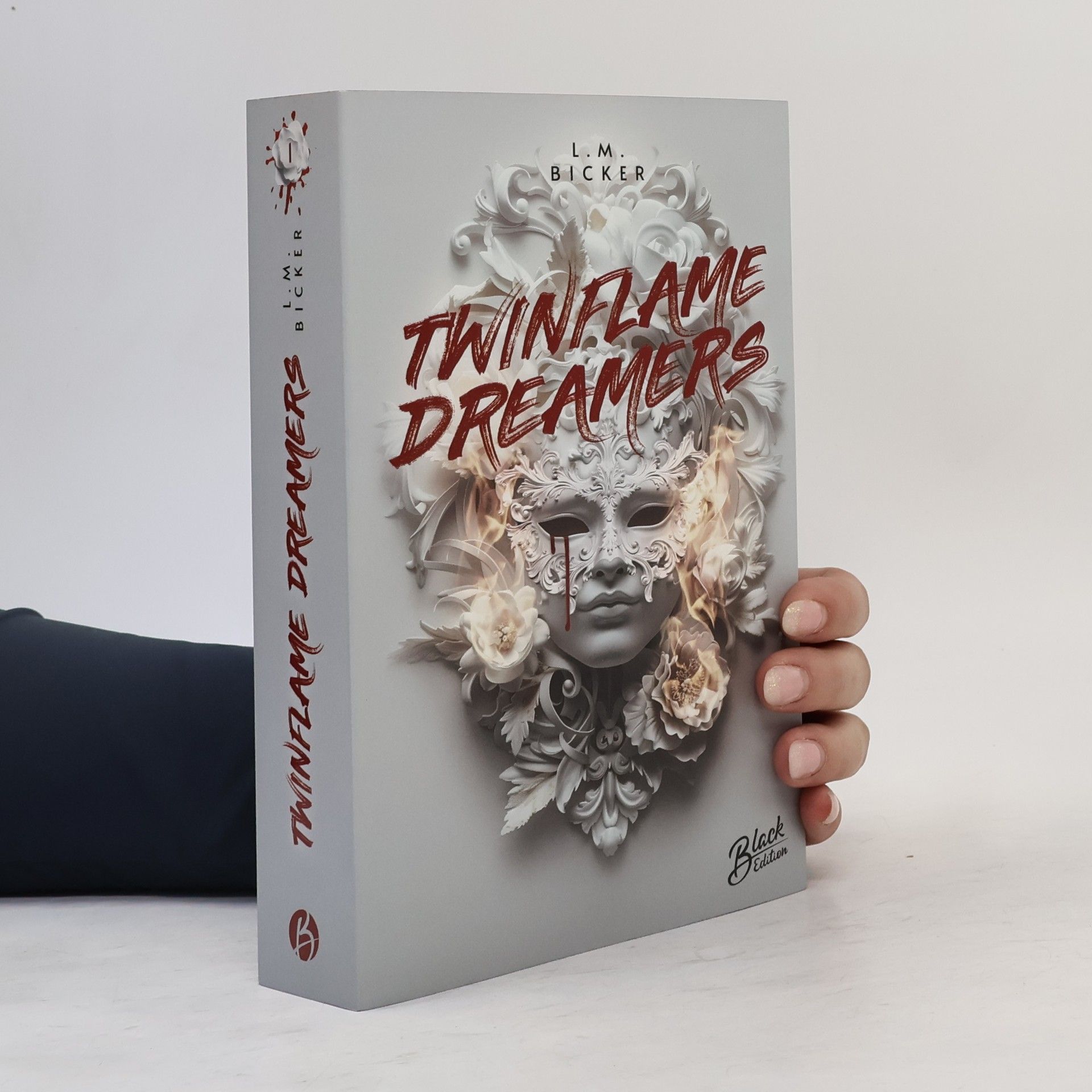 L. M. Bicker Twinflame Dreamers