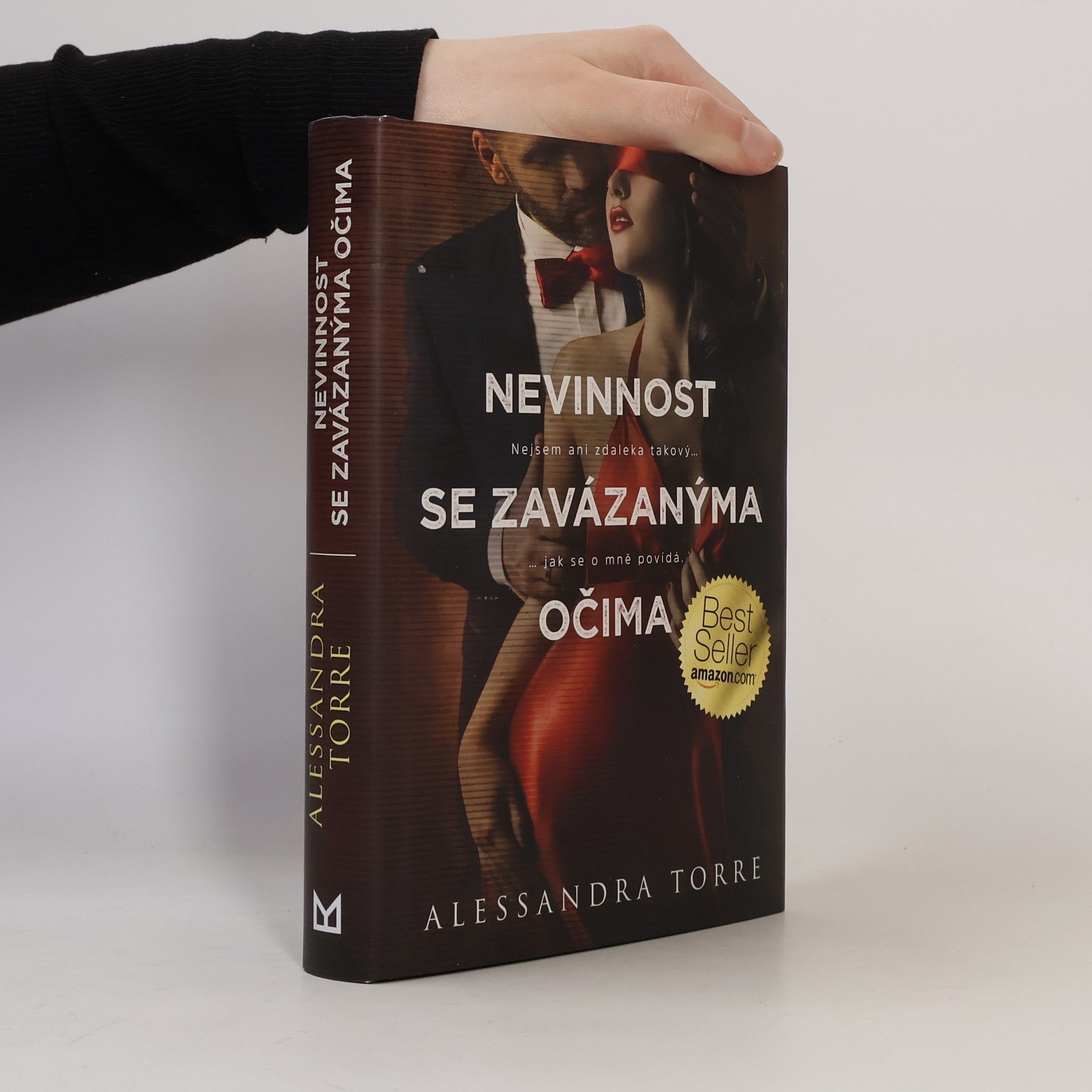 Hana Láryšová Nevinnost se závazanýma očima