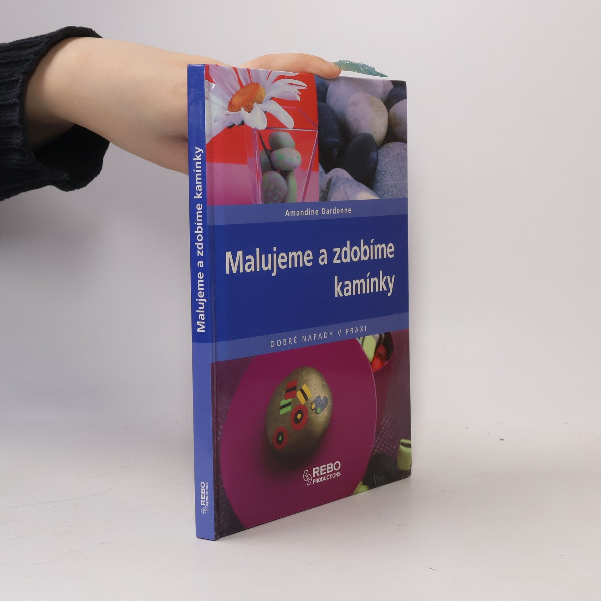 Malujeme a zdobíme kamínky