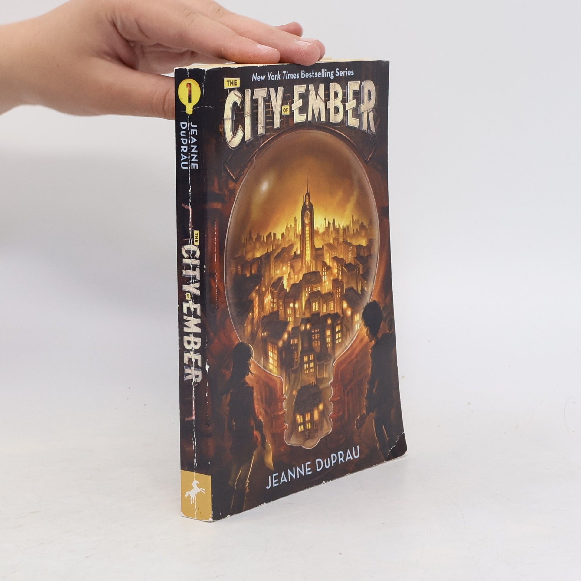 Jeanne DuPrau The City of Ember