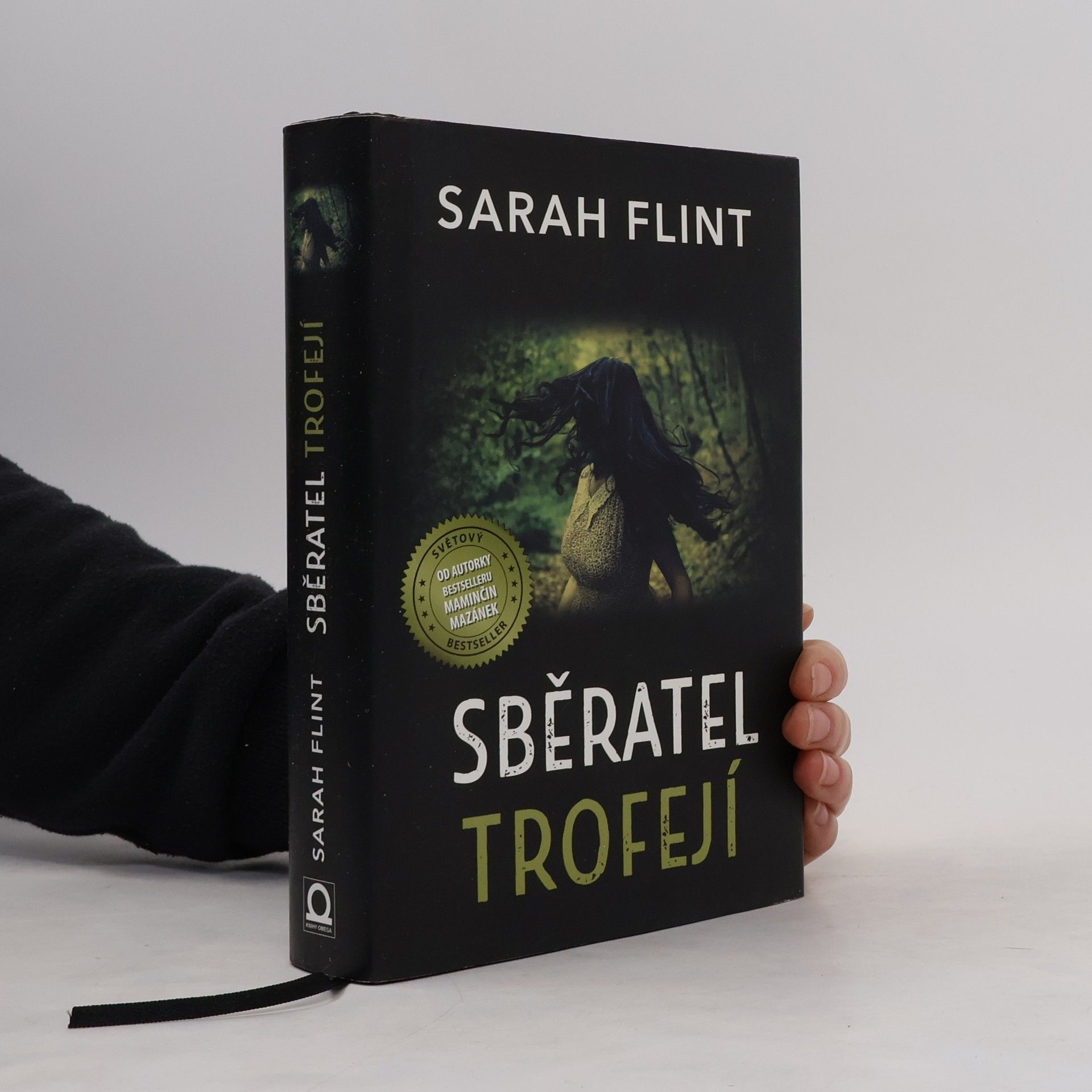 Sarah Flint Sběratel trofejí