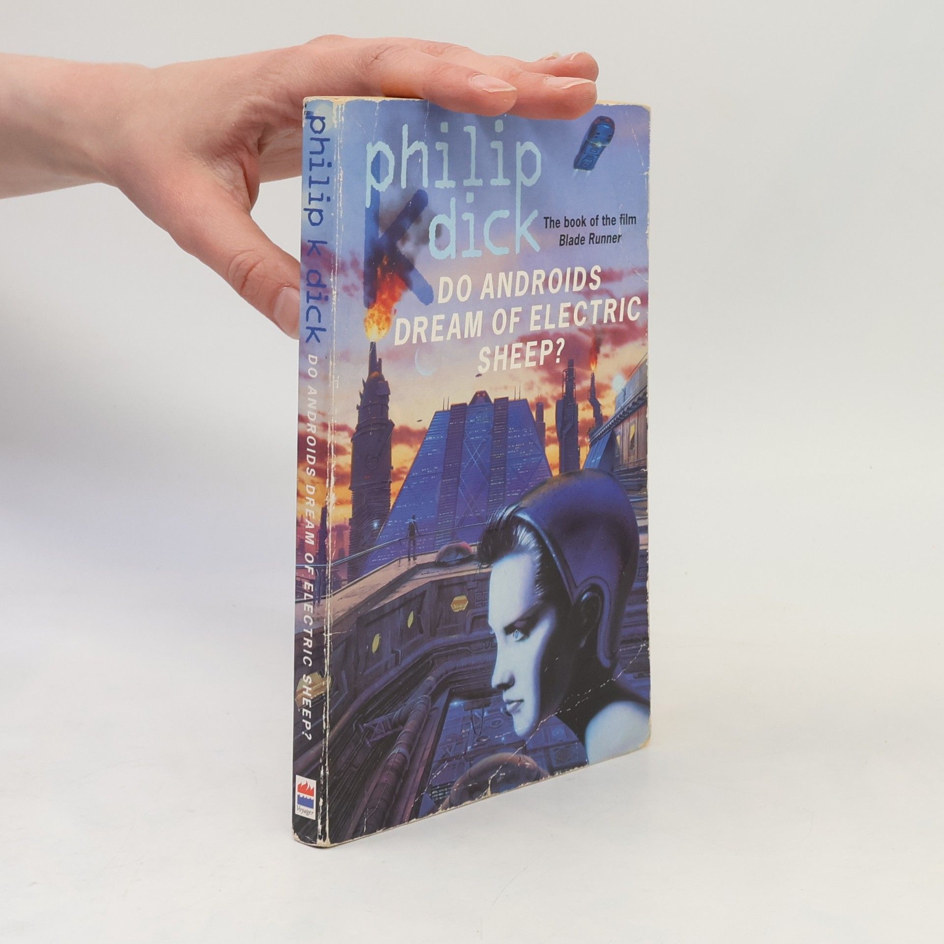 Philip K. Dick Do Androids Dream of Electric Sheep?