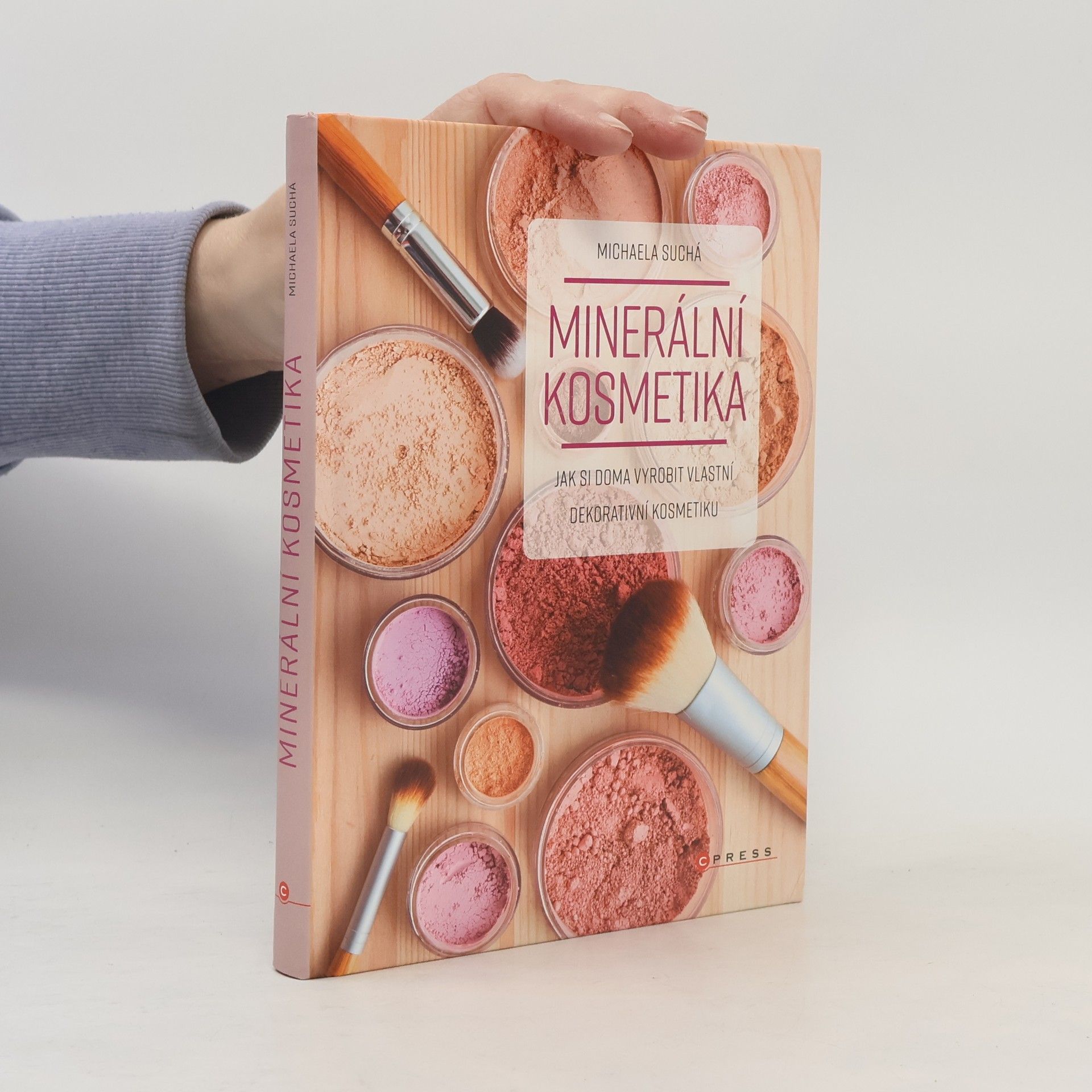 Michaela Suchá Minerální kosmetika