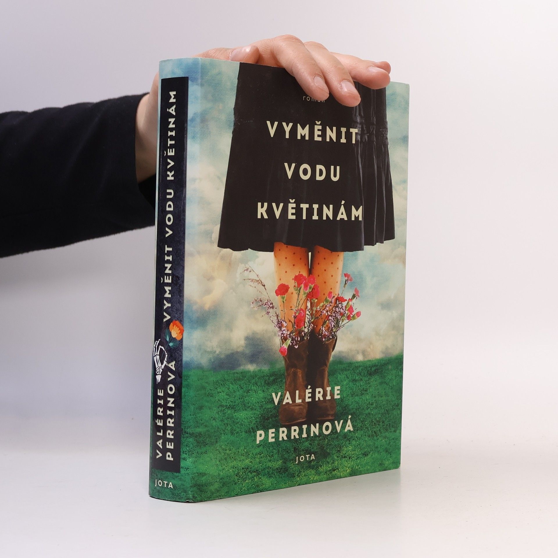 Valérie Perrin Vyměnit vodu květinám