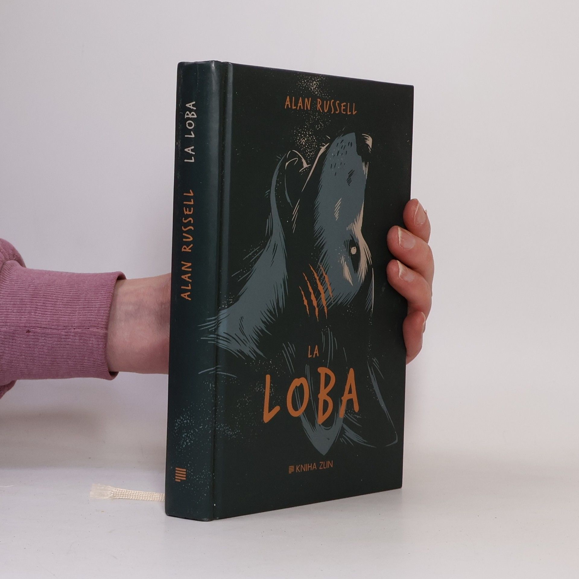 Alan Russel La Loba