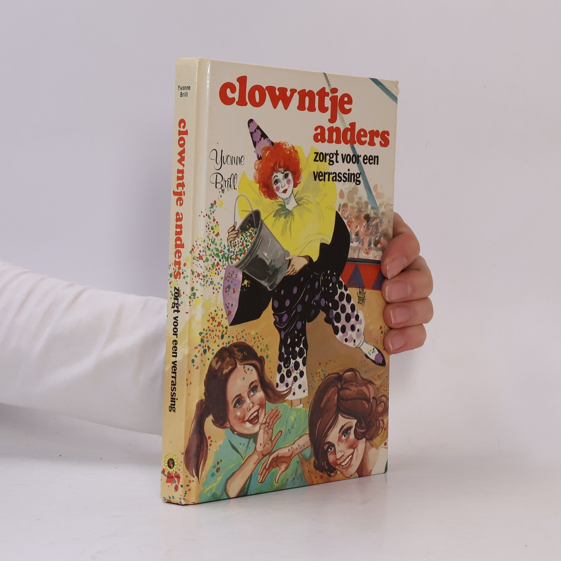 J. Hil. Berg Clowntje Anders zorgt voor een verrassing
