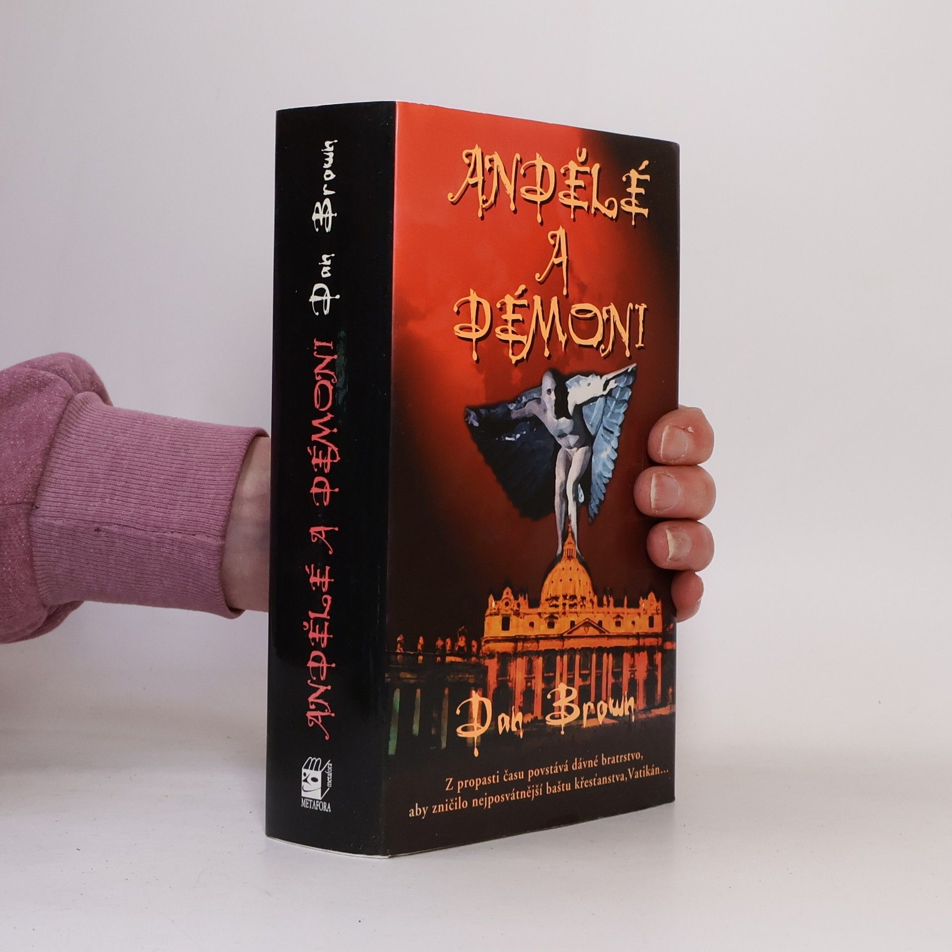 Dan Brown Andělé a démoni
