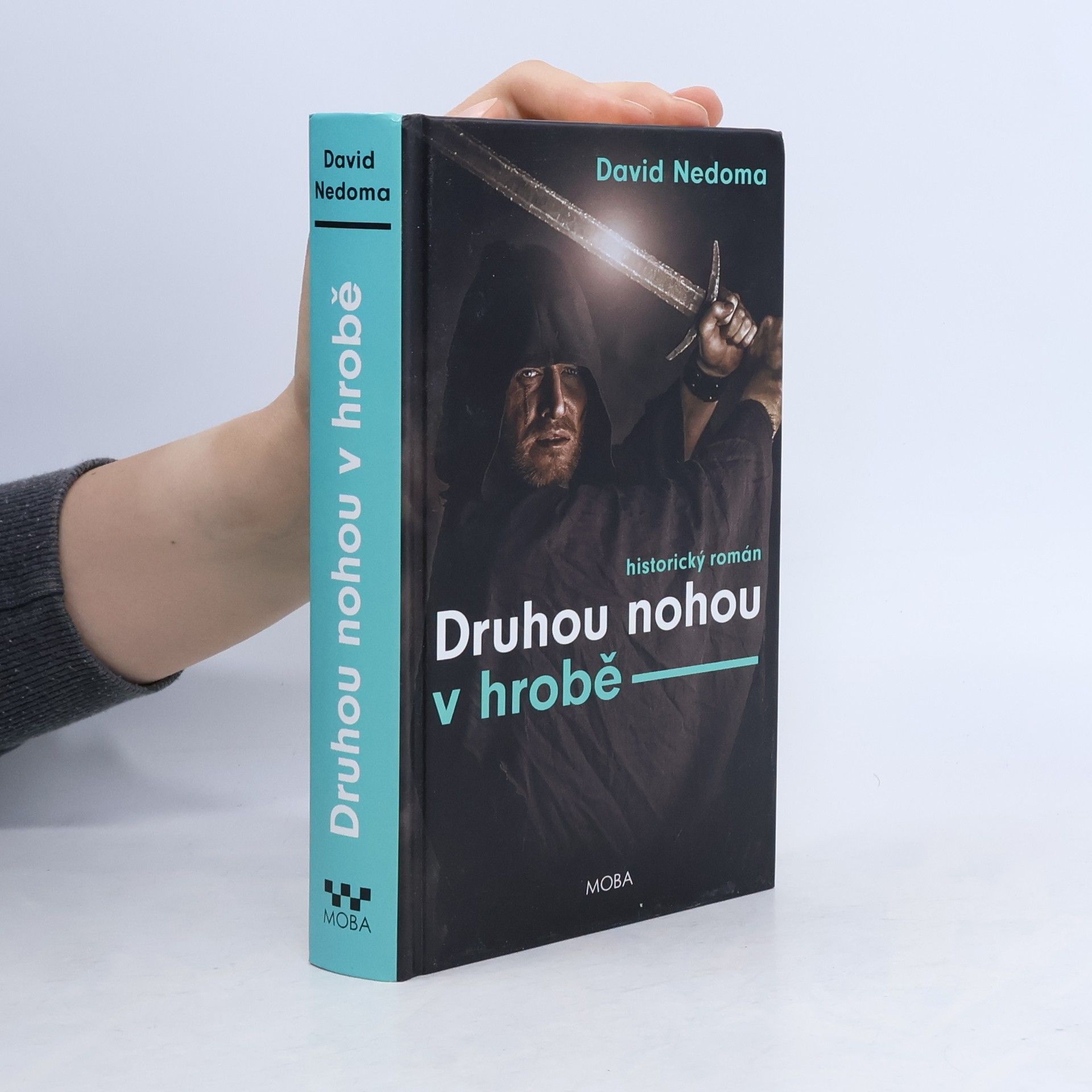 David Nedoma Druhou nohou v hrobě