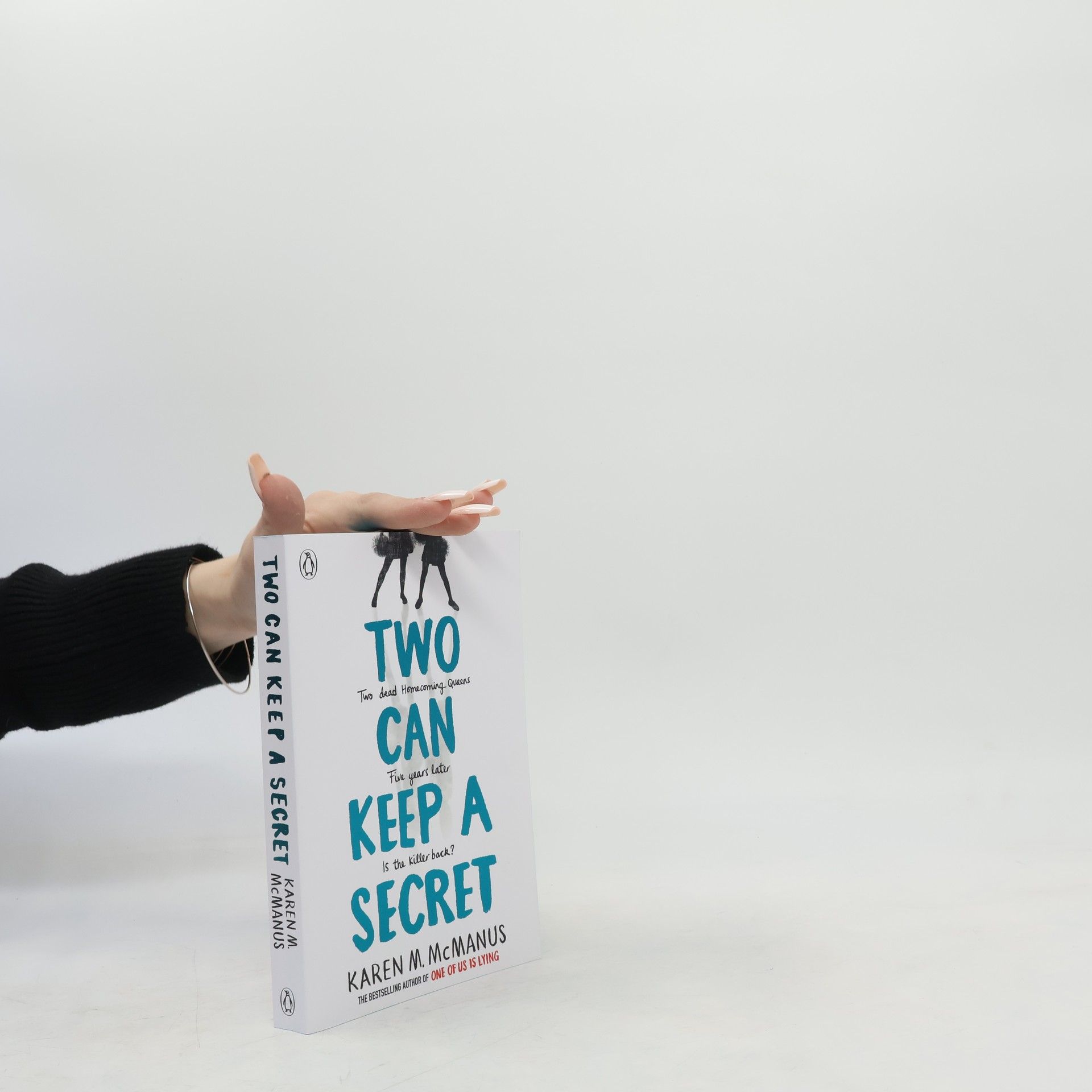 Karen M. McManus Two can keep a secret