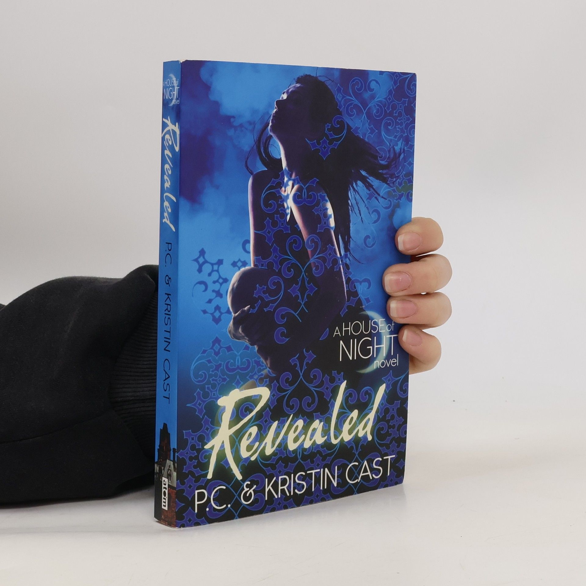 Phyllis Christine Cast Revealed : a house of night novel