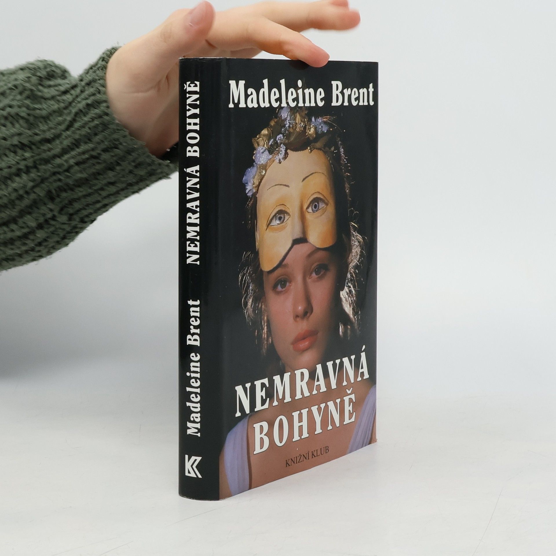 Madeleine Brent Nemravná bohyně