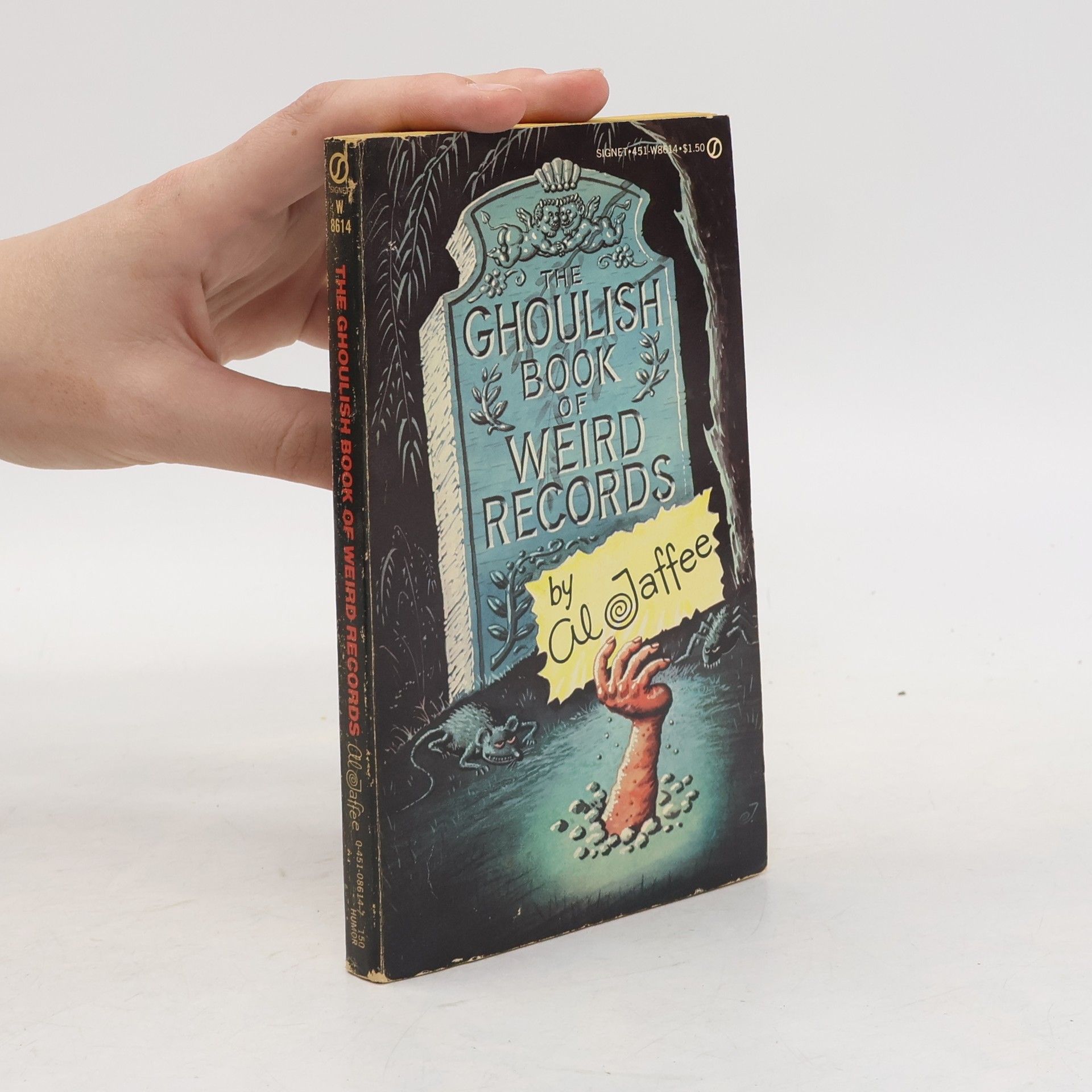 Al Jaffee The Ghoulish Book of Weird Records