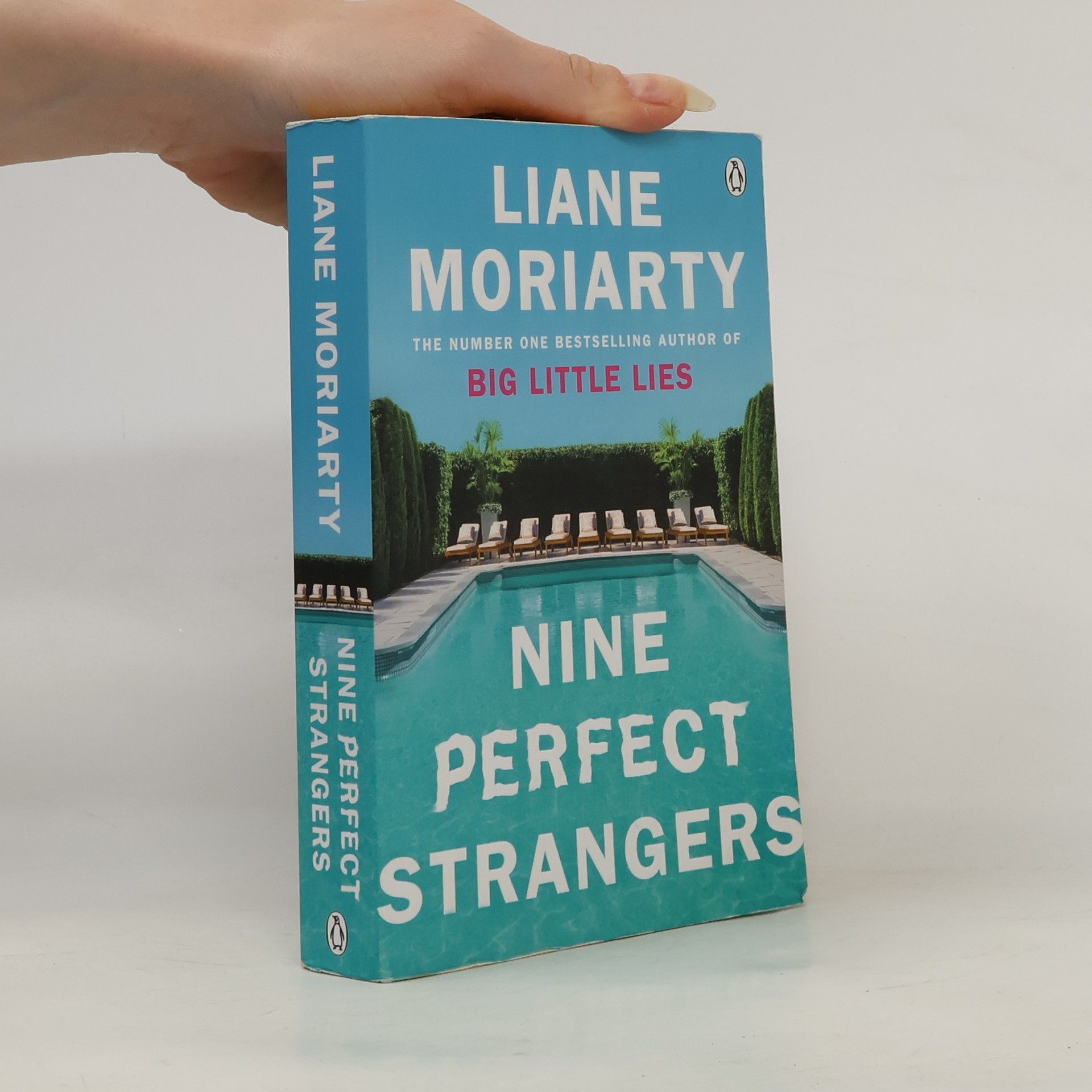 Liane Moriarty Nine perfect strangers