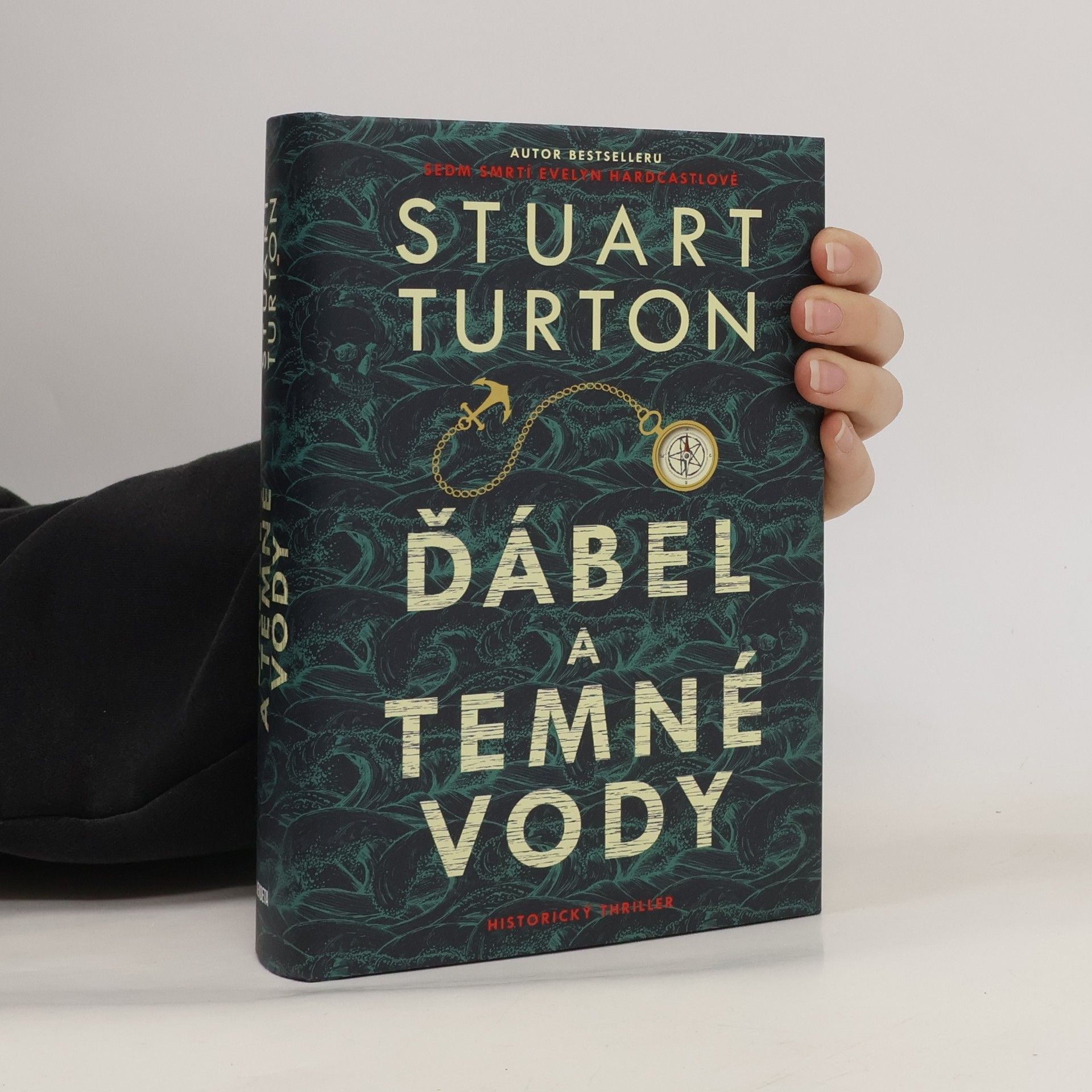 Stuart Turton Ďábel a temné vody