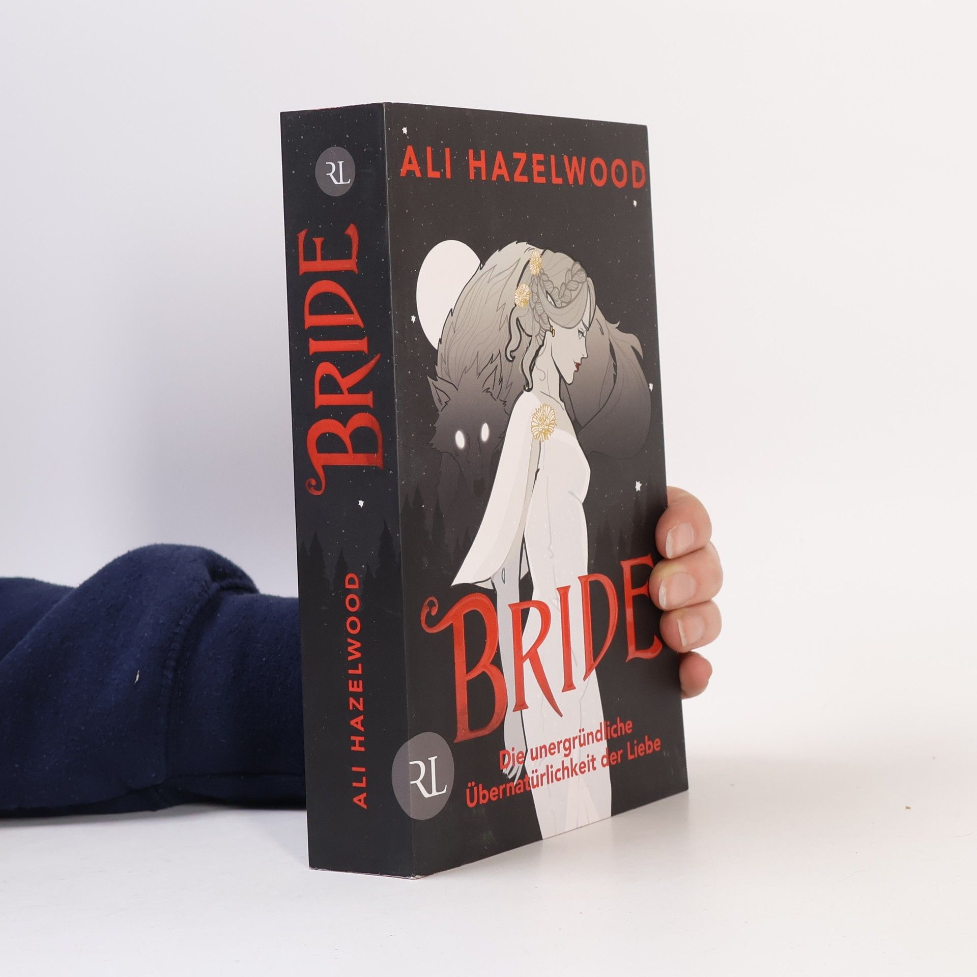 Ali Hazelwood Bride