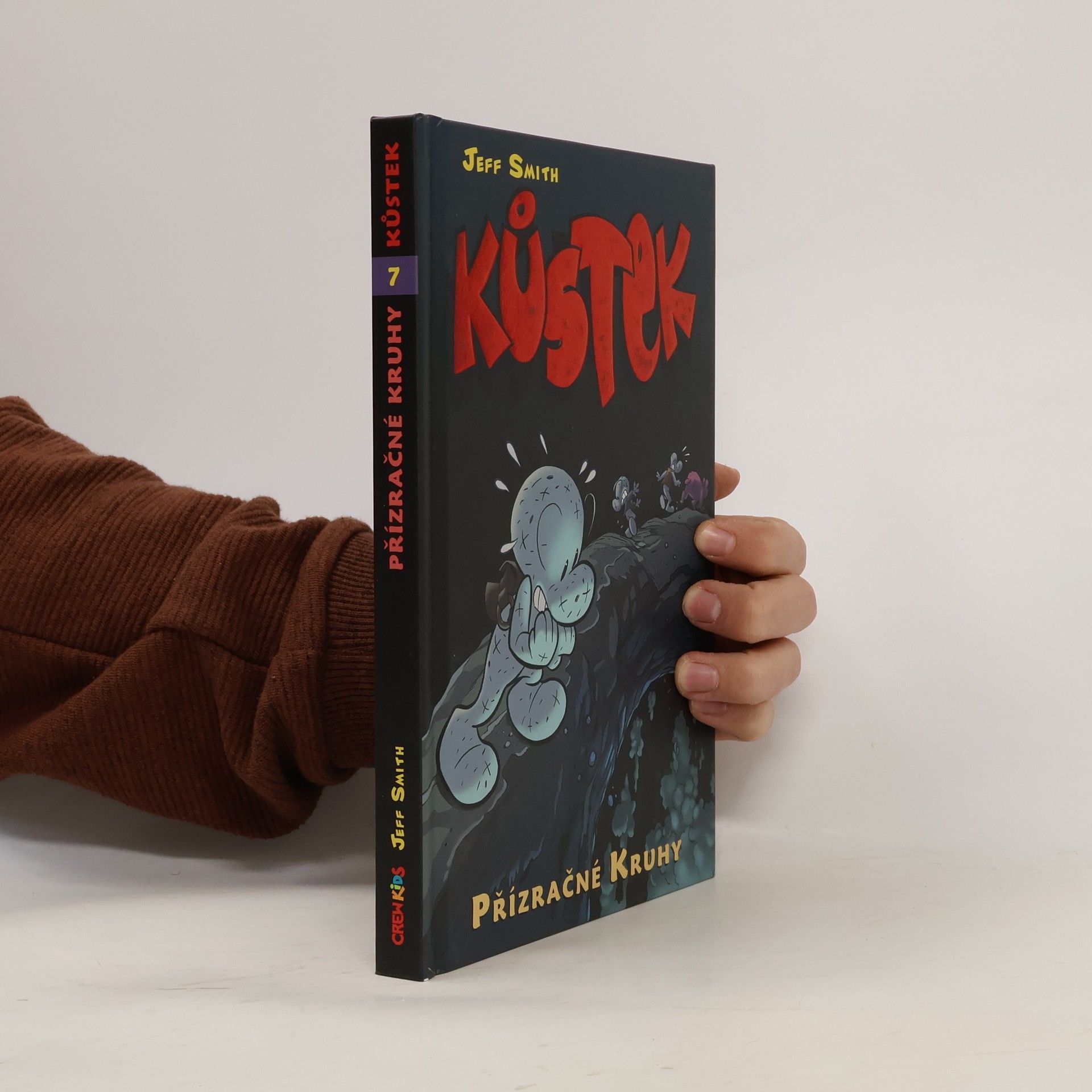 Jeff Smith Kůstek. Přízračné kruhy