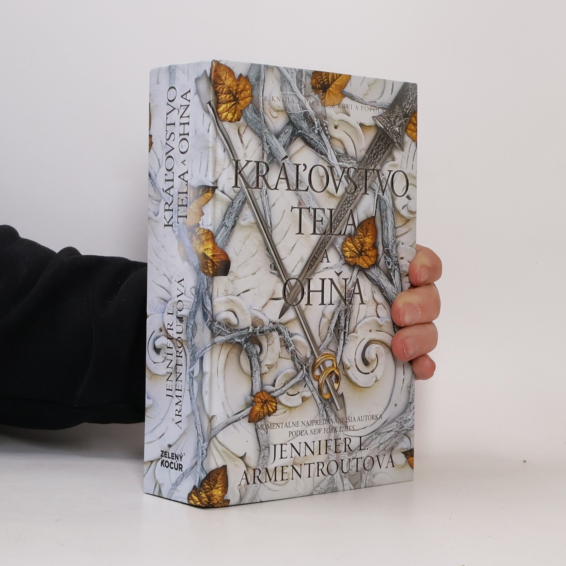 Jennifer Armentrout Král'ovstvo tela a ohňa