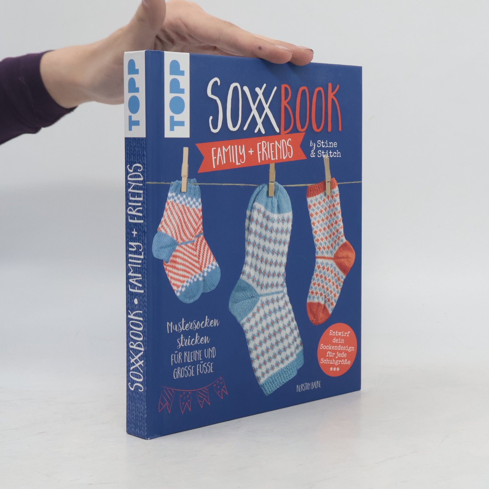 Kerstin Baune SoxxBook family + friends by Stine & Stitch