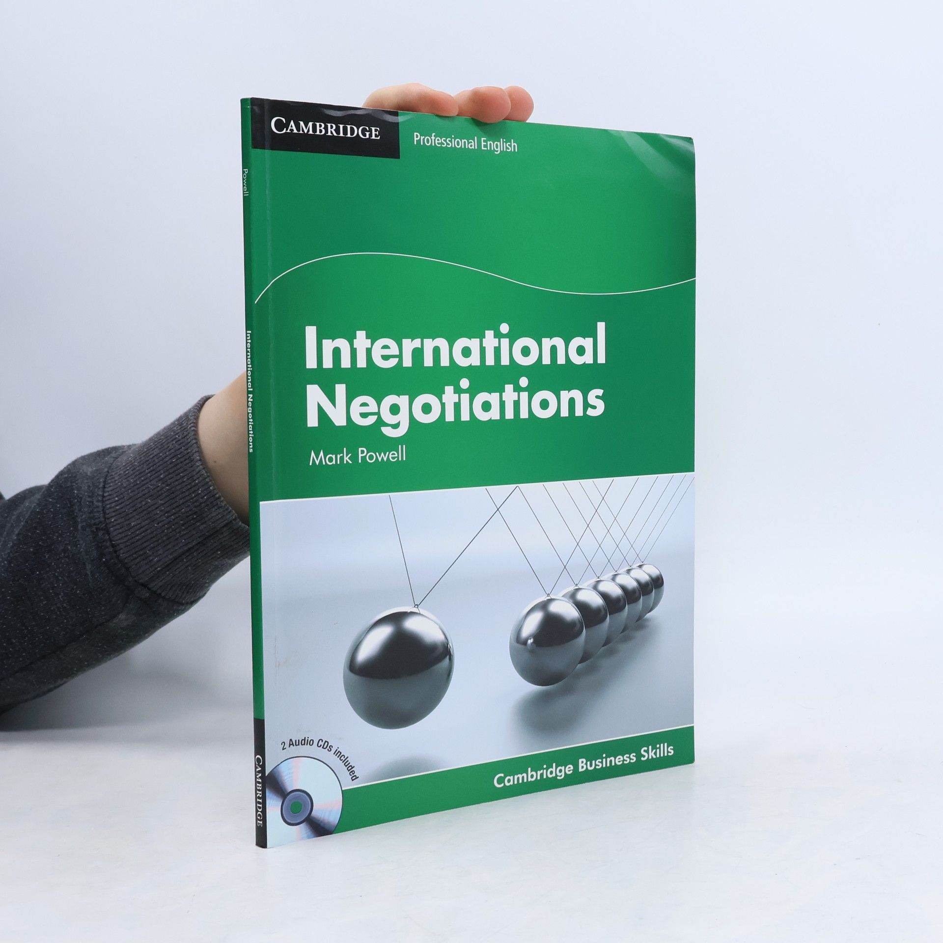 Mark Powell International Negotiations Student's Book with Audio CDs (2)