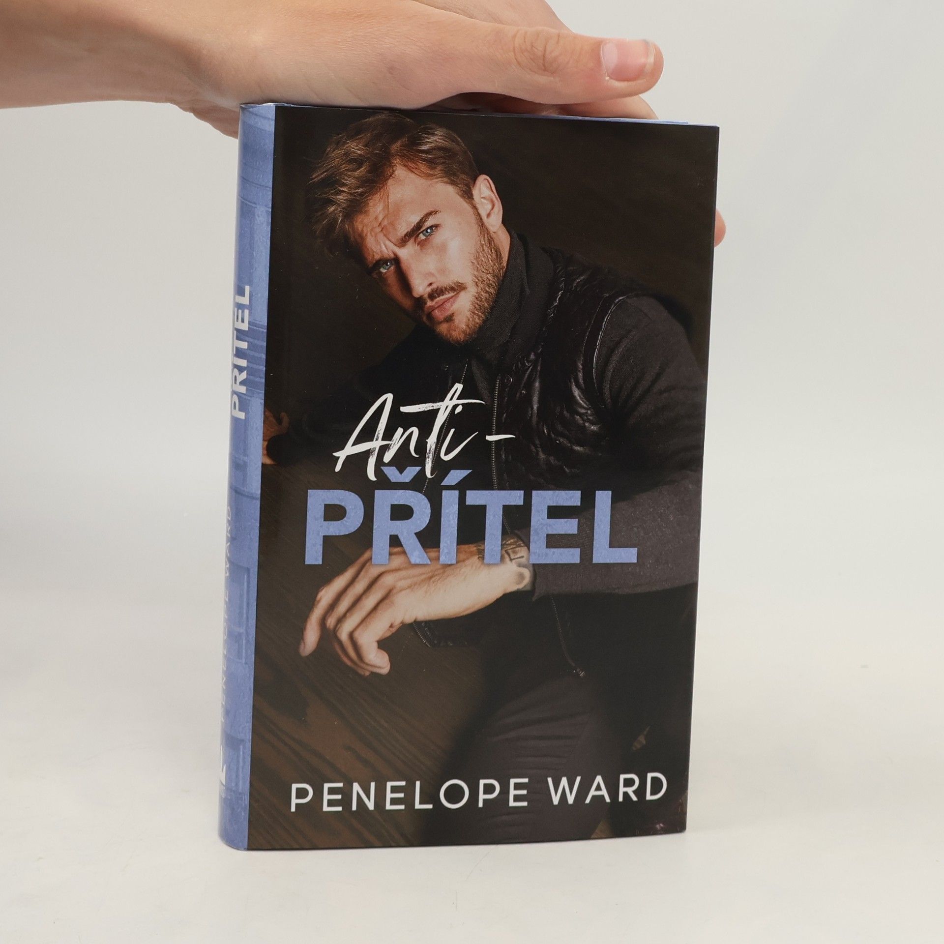 Penelope Ward Anti-přítel