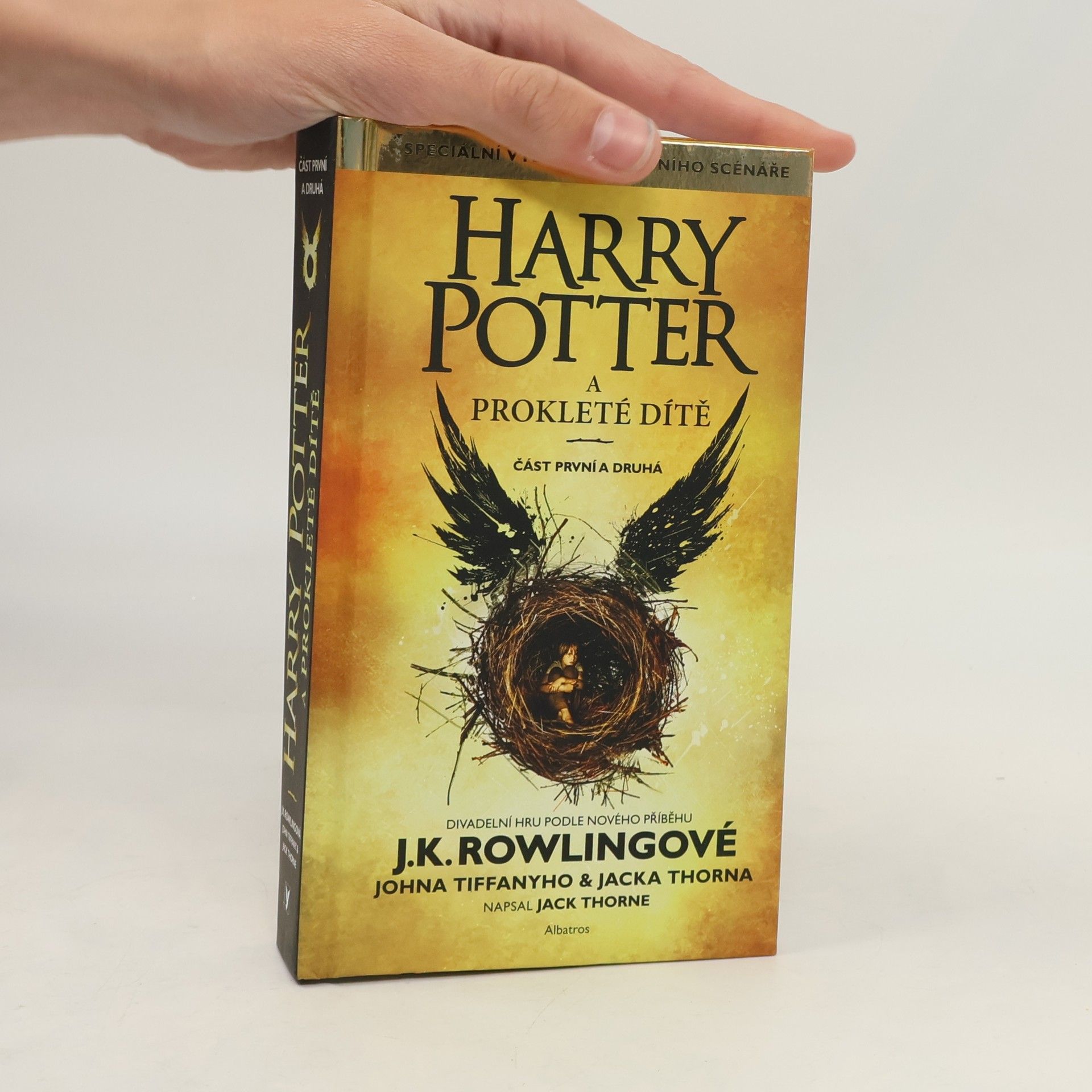 Jack Thorne Harry Potter a prokleté dítě