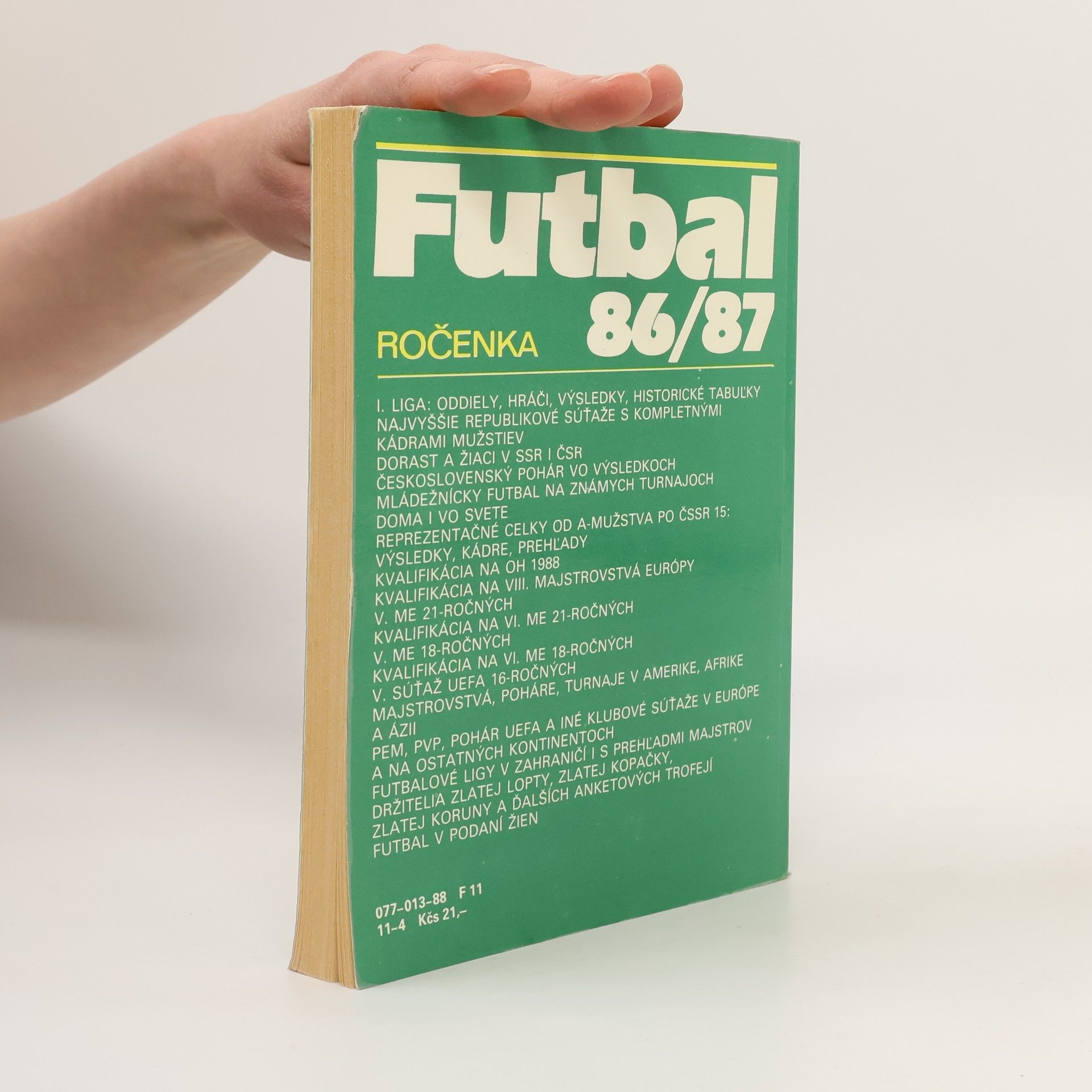 Kolektiv autorů Futbal 86/87