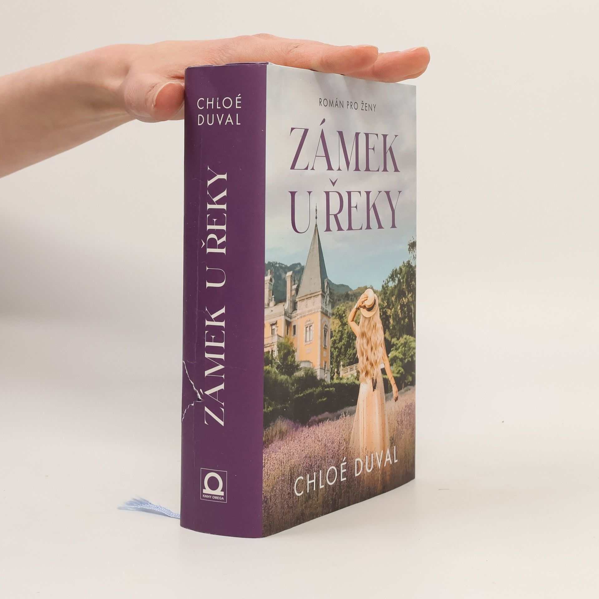 Chloe Duval Zámek u řeky