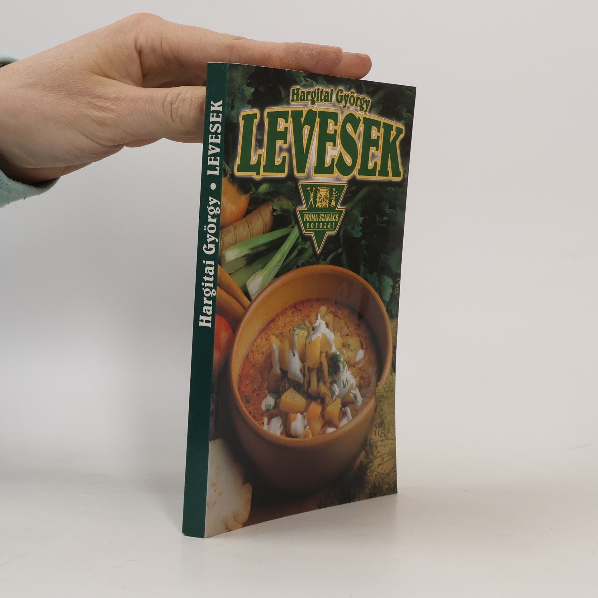Autorenkollektiv Hargitai György Levesek