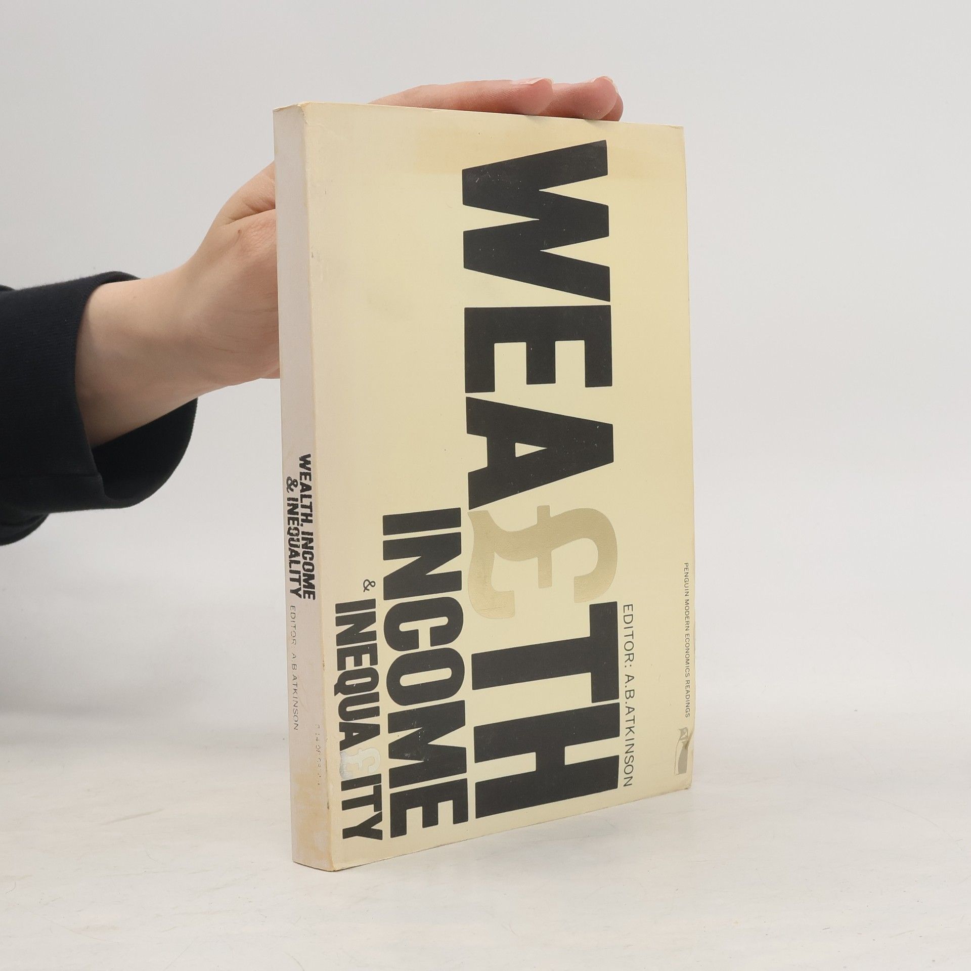 Autorenkollektiv Wealth, Income & Inequality