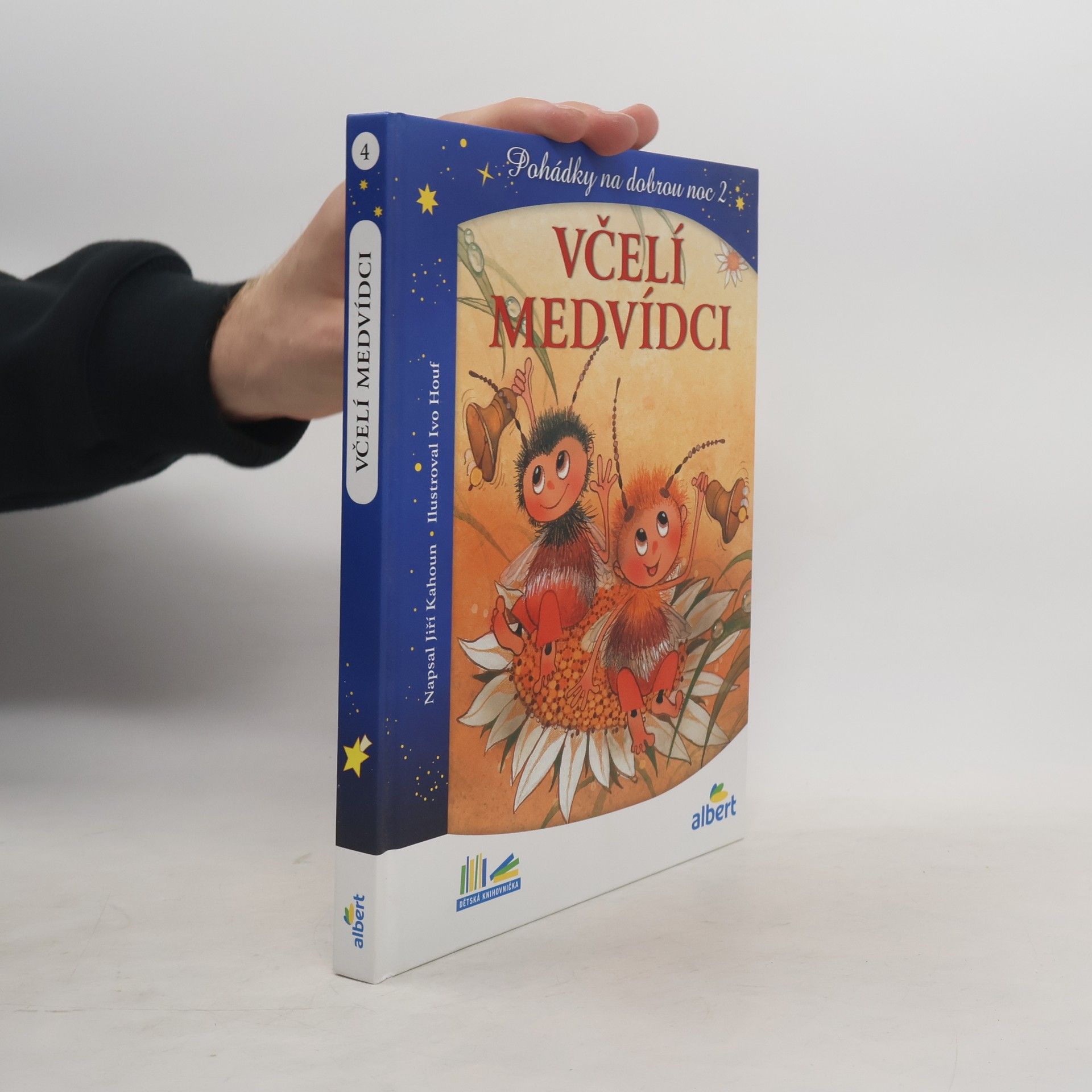 Jiří Kahoun Včelí medvídci