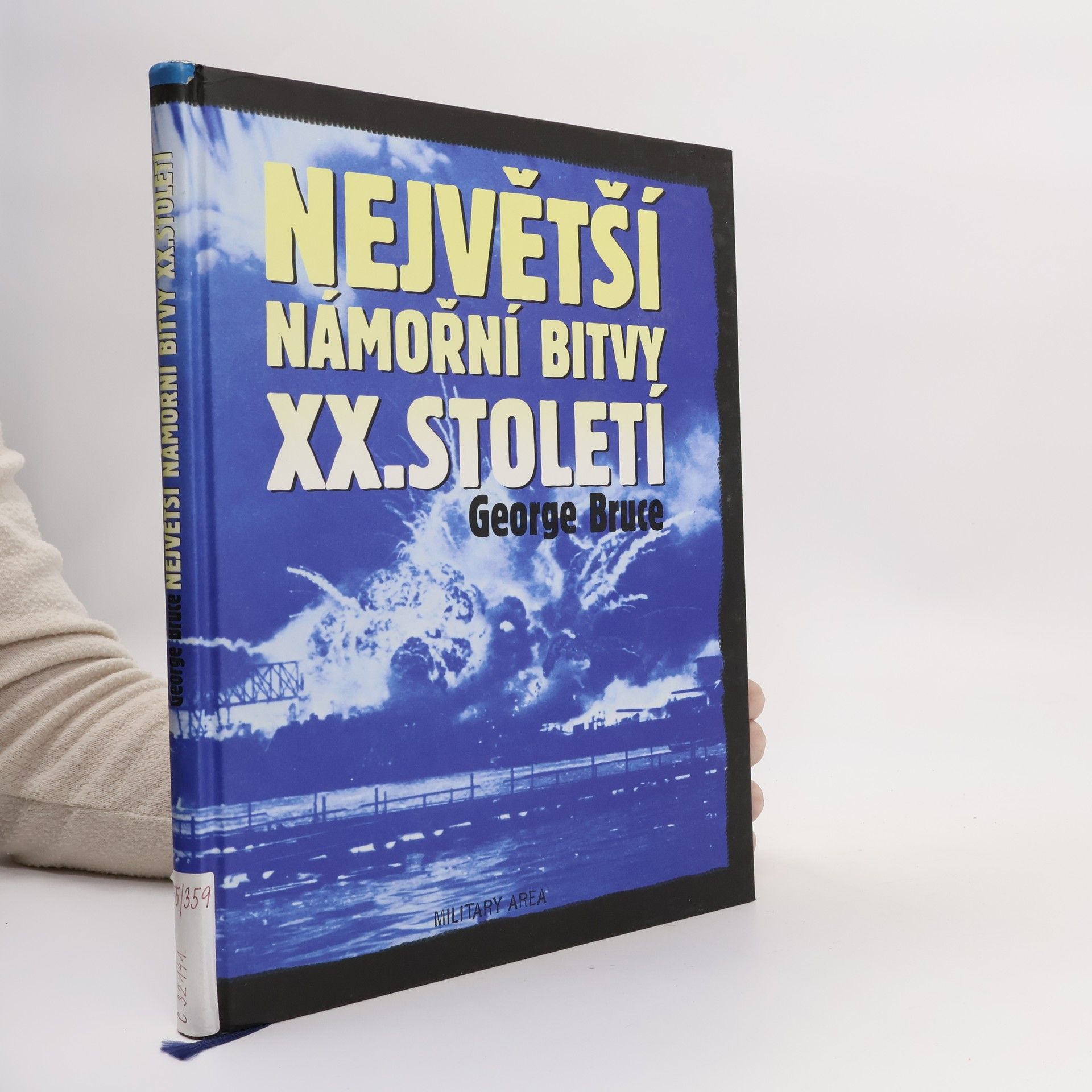 George Bruce Největší námořní bitvy XX. století