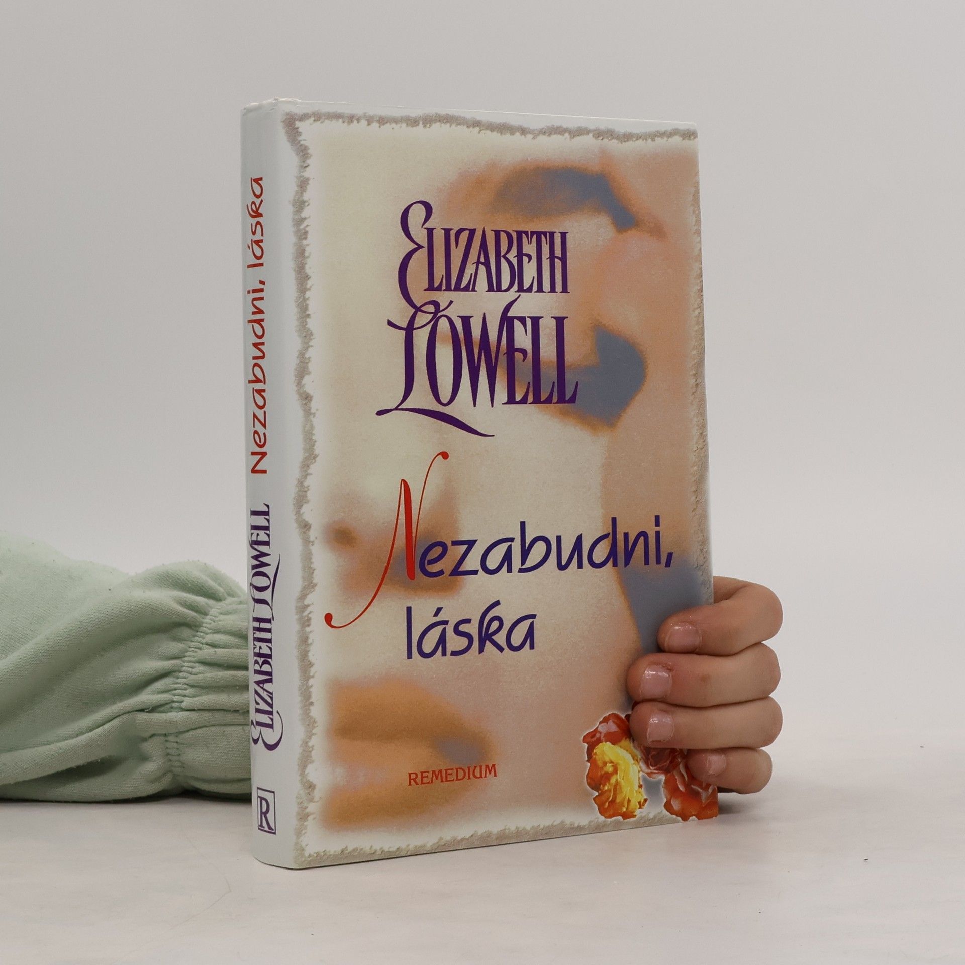 Ann Maxwell Nezabudni, láska