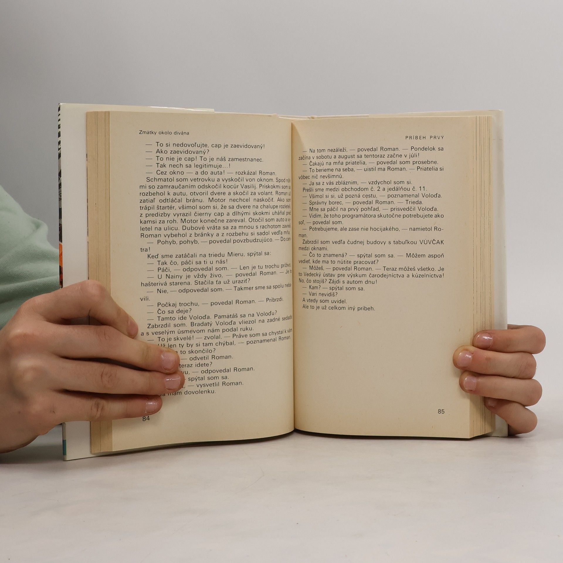 Arkady Strugatsky Pondelok sa začína v sobotu