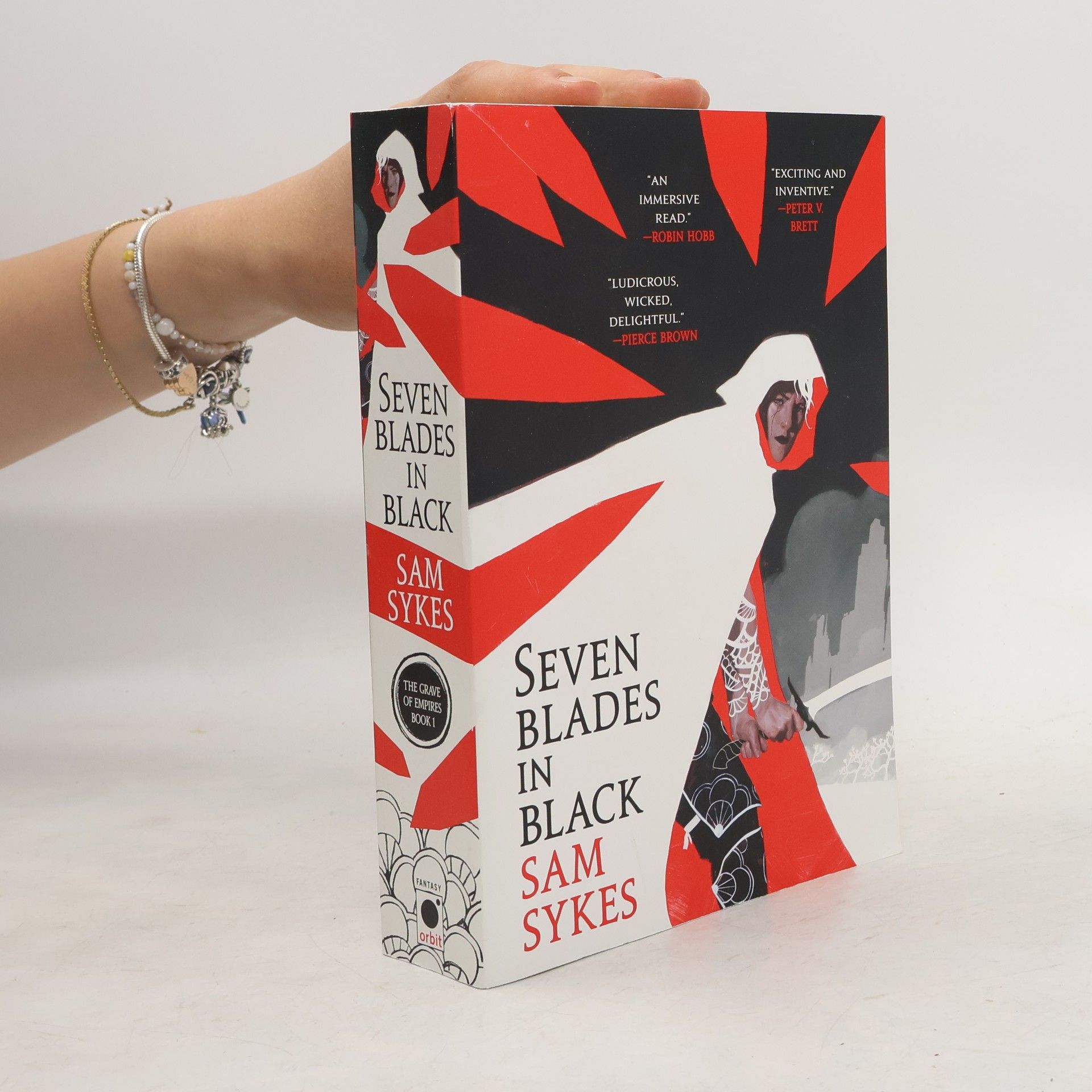 Sam Sykes Seven Blades in Black
