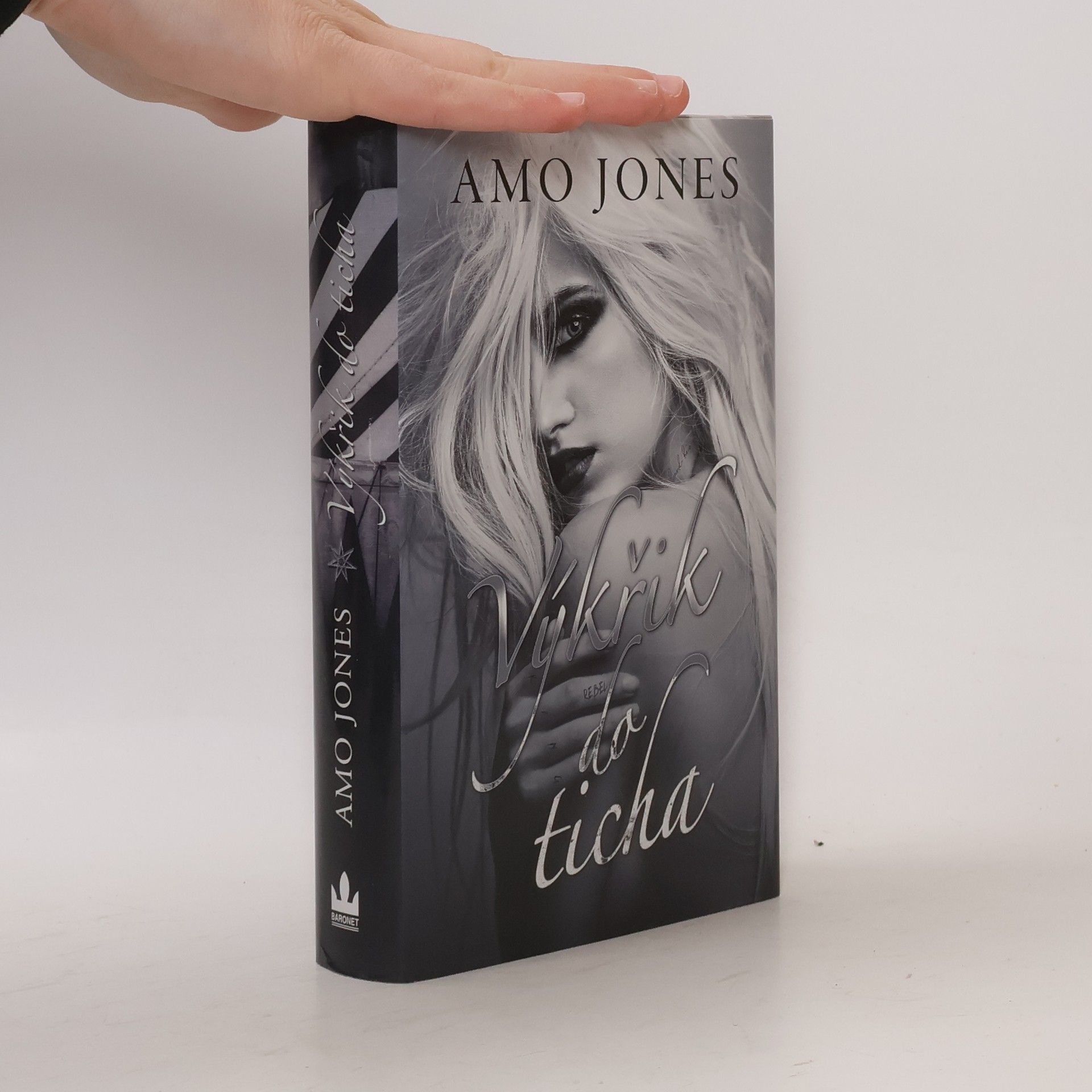 Amo Jones Výkřik do ticha