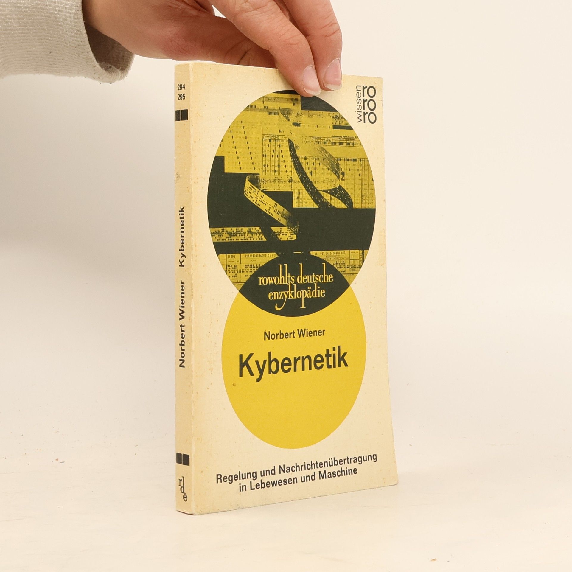 Norbert Wiener Kybernetik. Regelung und Nachrichenübertragung in Lebewesen und Maschine